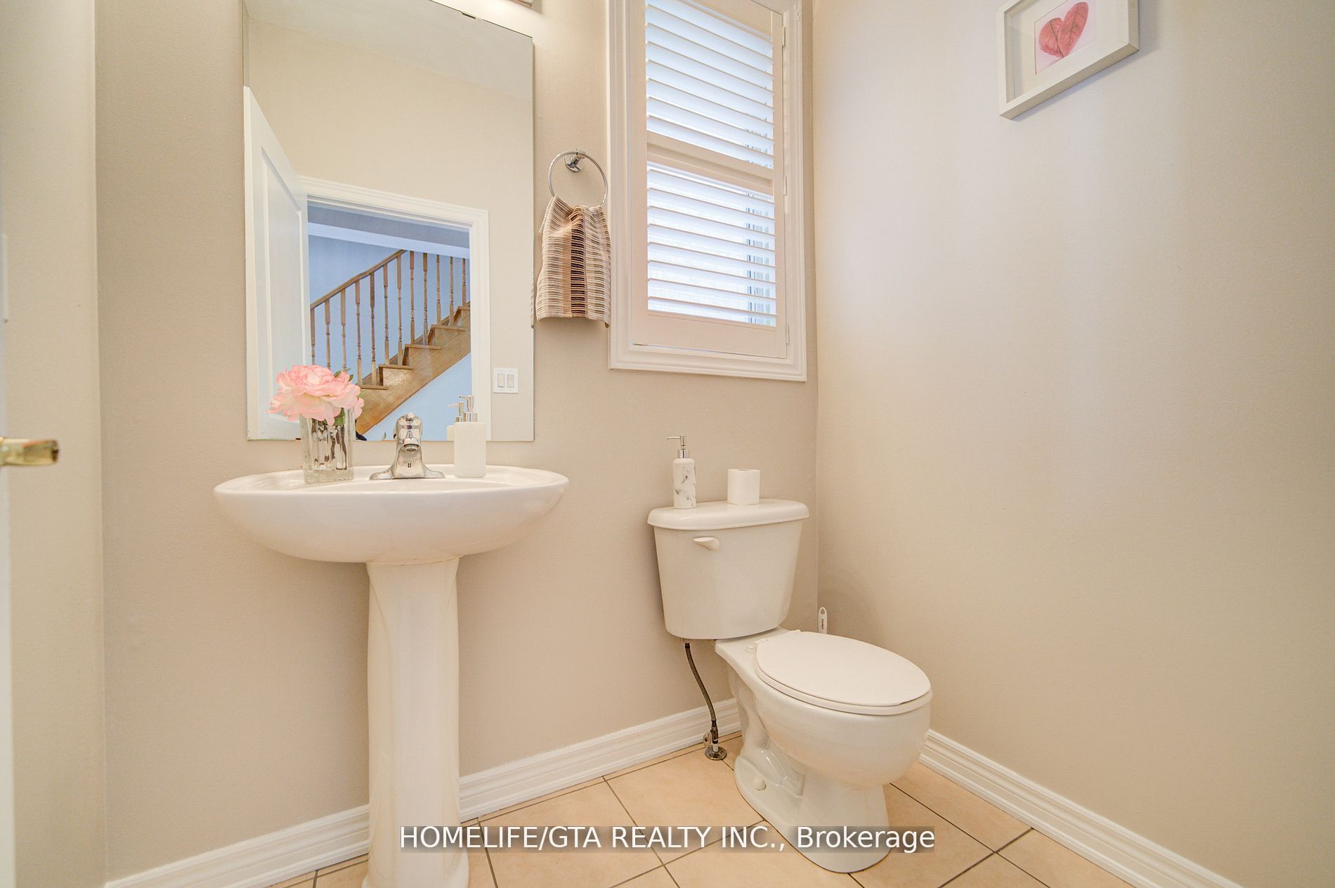 107 Geddington Crescent Property Photo 15