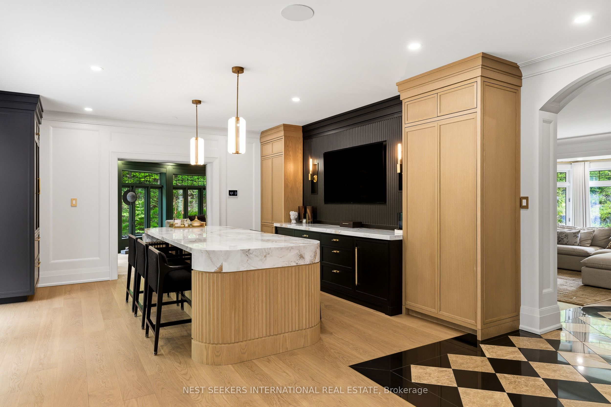 35 Kingswood Drive Property Photo 12