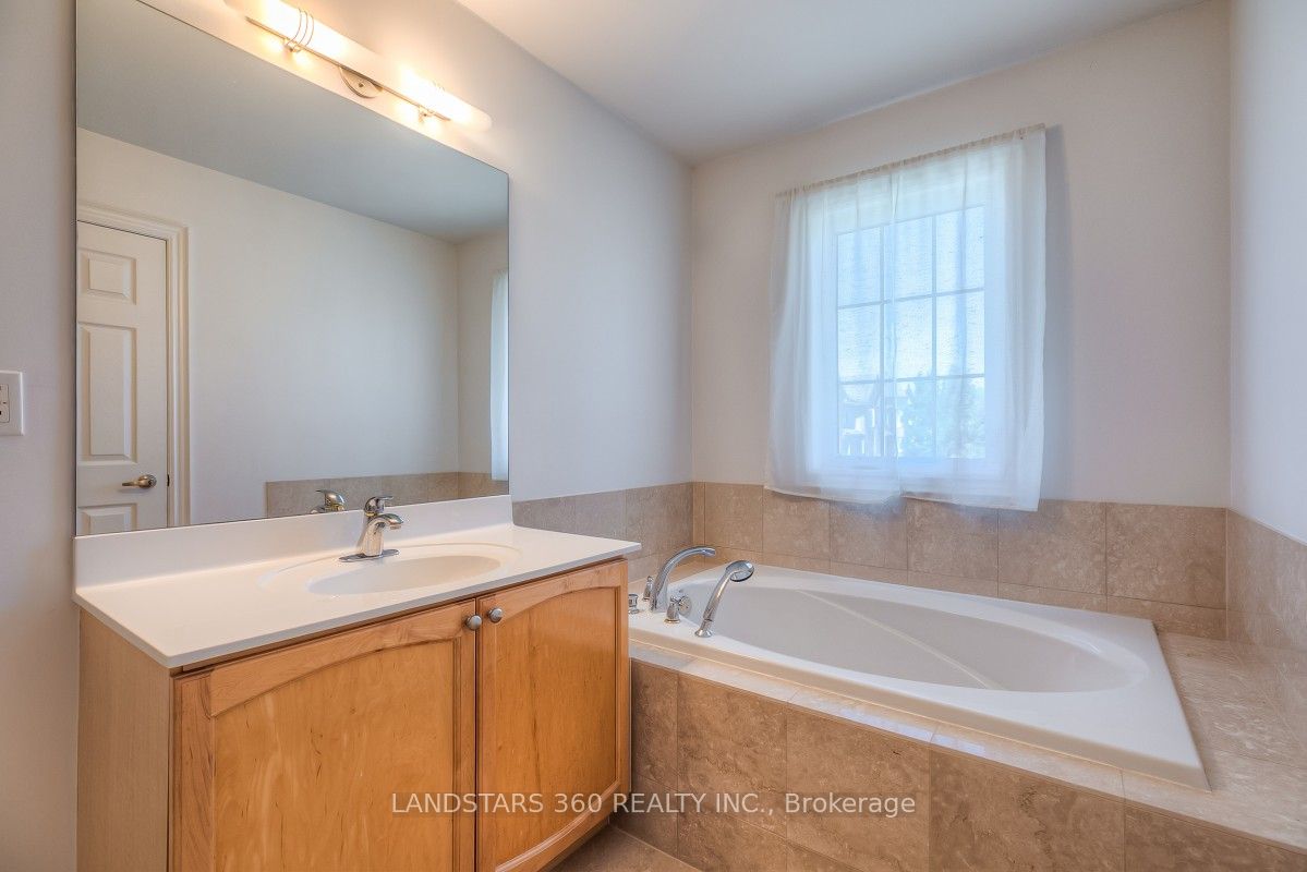 174 Legends Way Property Photo 12