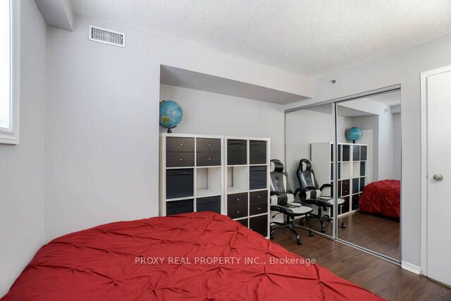 75 Weldrick Road E 829 Property Photo 3