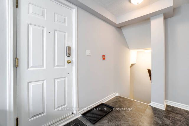 75 Weldrick Road E 829 Property Photo 17