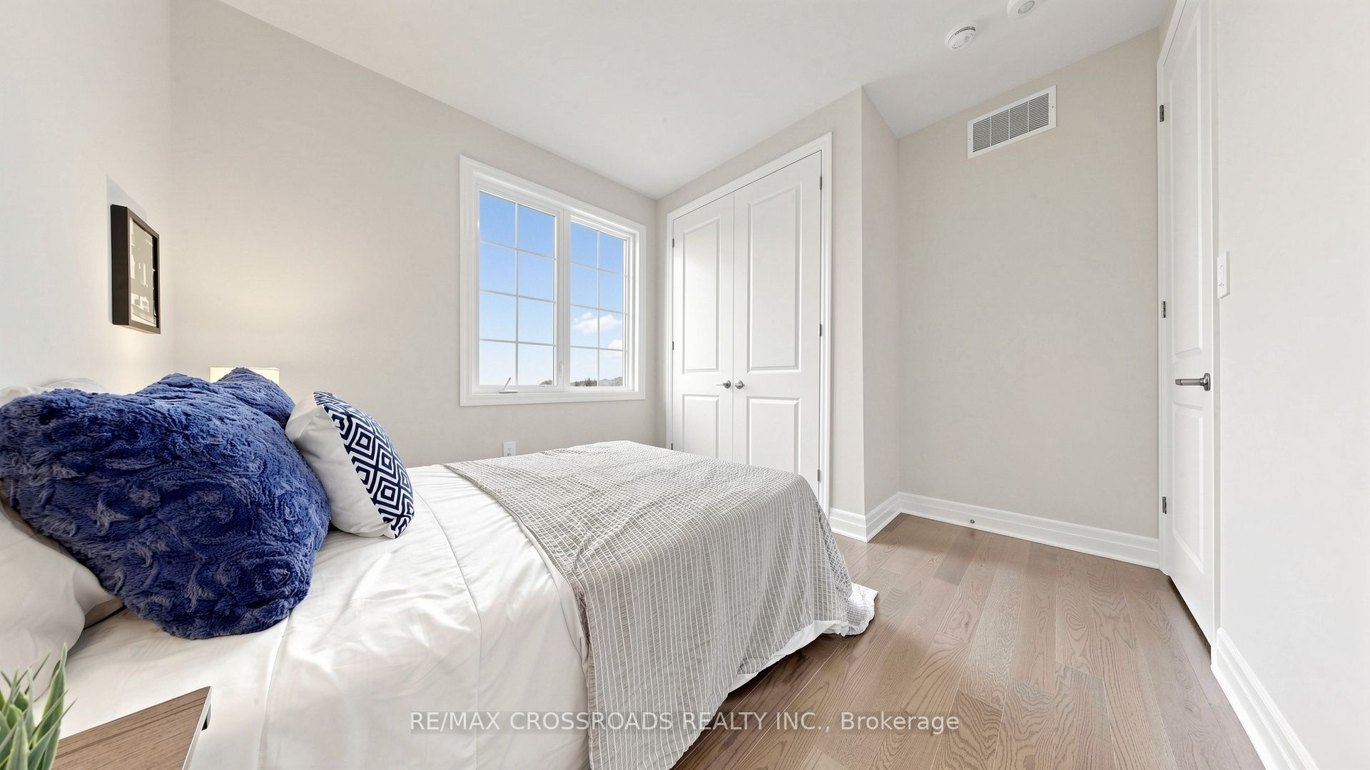 347 Berczy Green Drive Property Photo 25