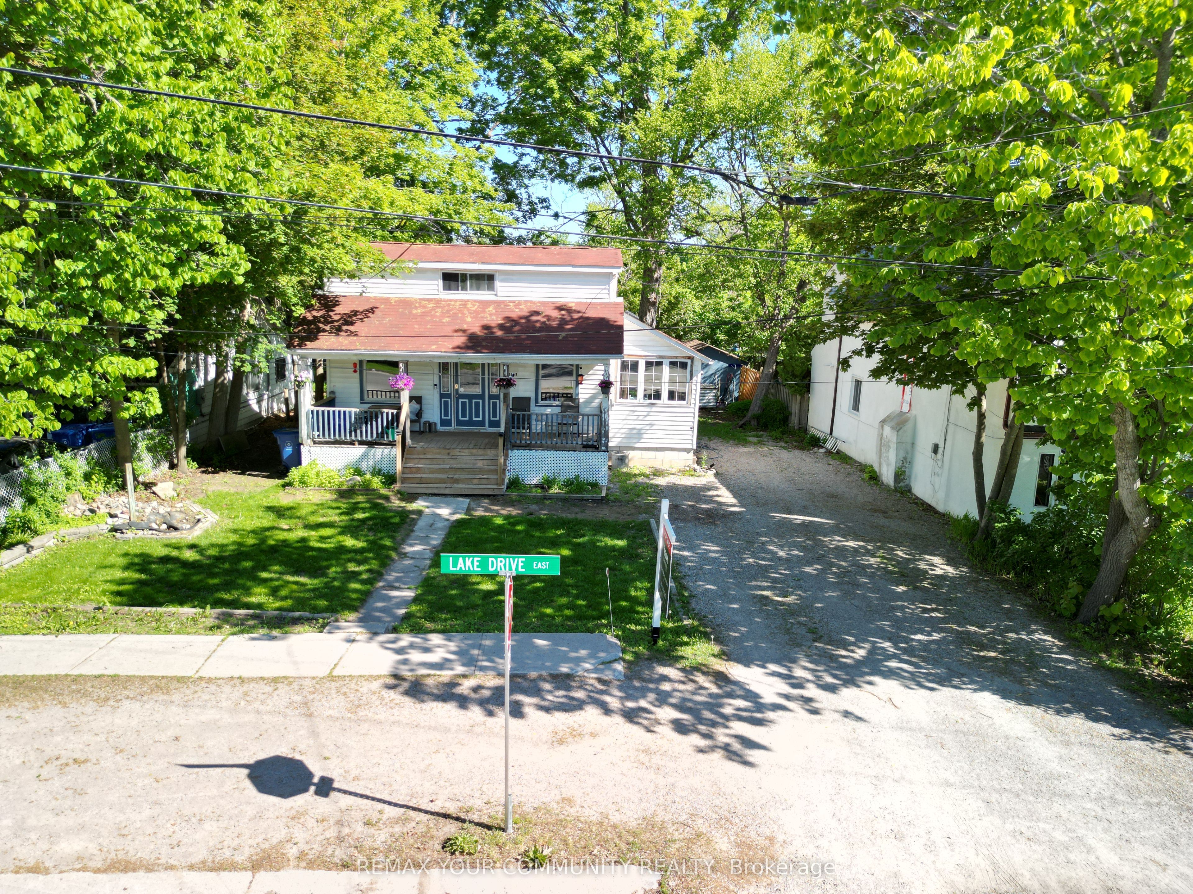 1002 Lake Drive E Property Photo 22