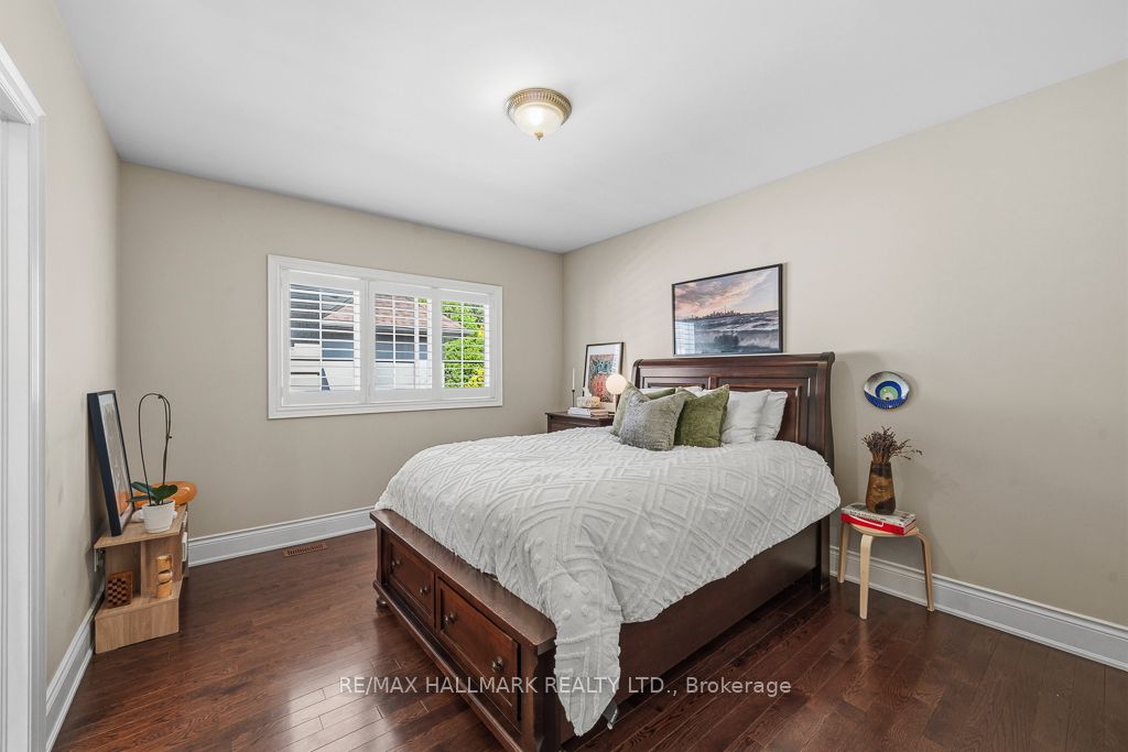 321 Grand Vellore Crescent Property Photo 28