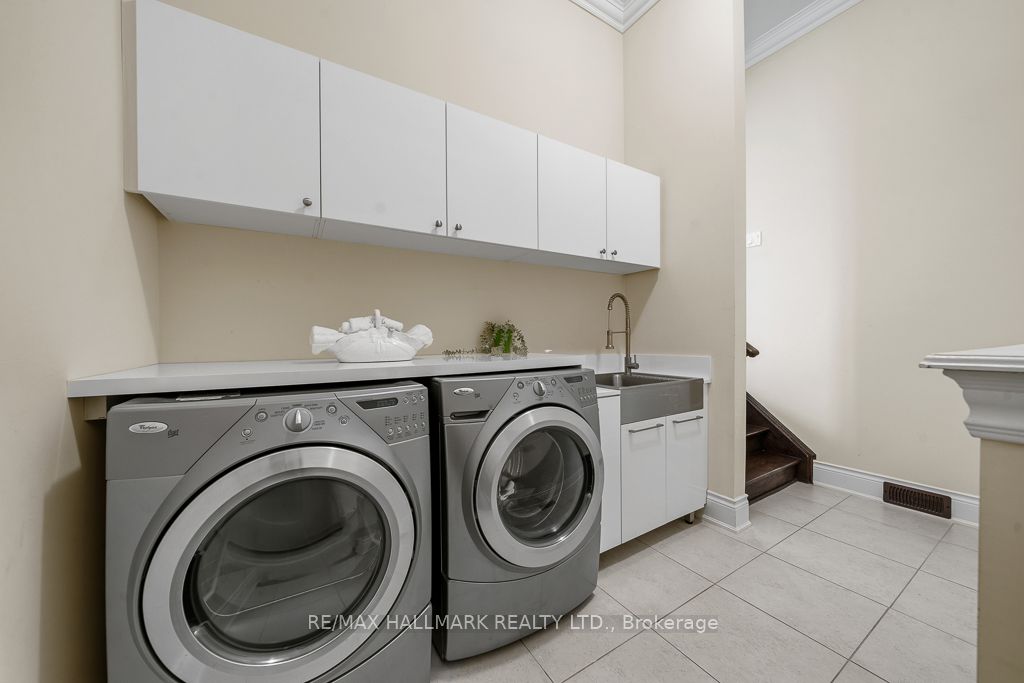 321 Grand Vellore Crescent Property Photo 35