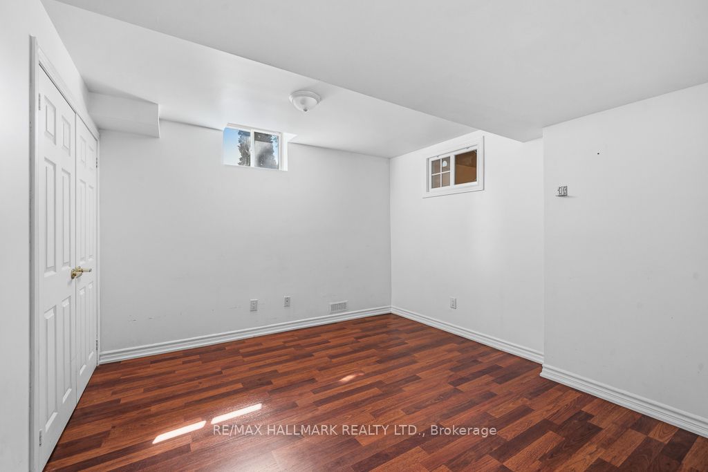 321 Grand Vellore Crescent Property Photo 39