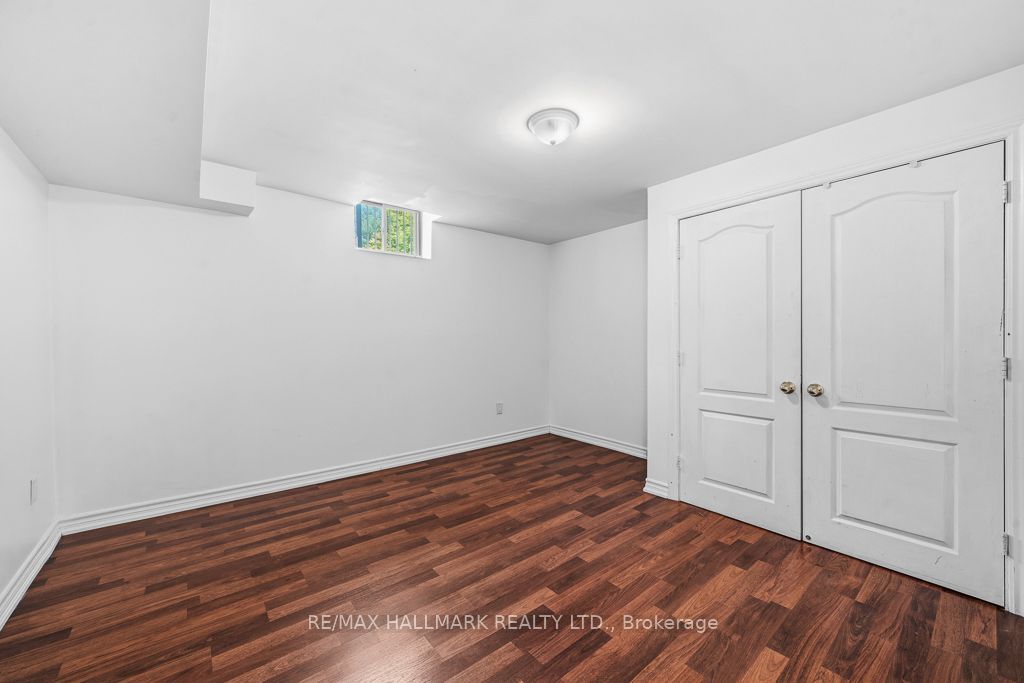 321 Grand Vellore Crescent Property Photo 42