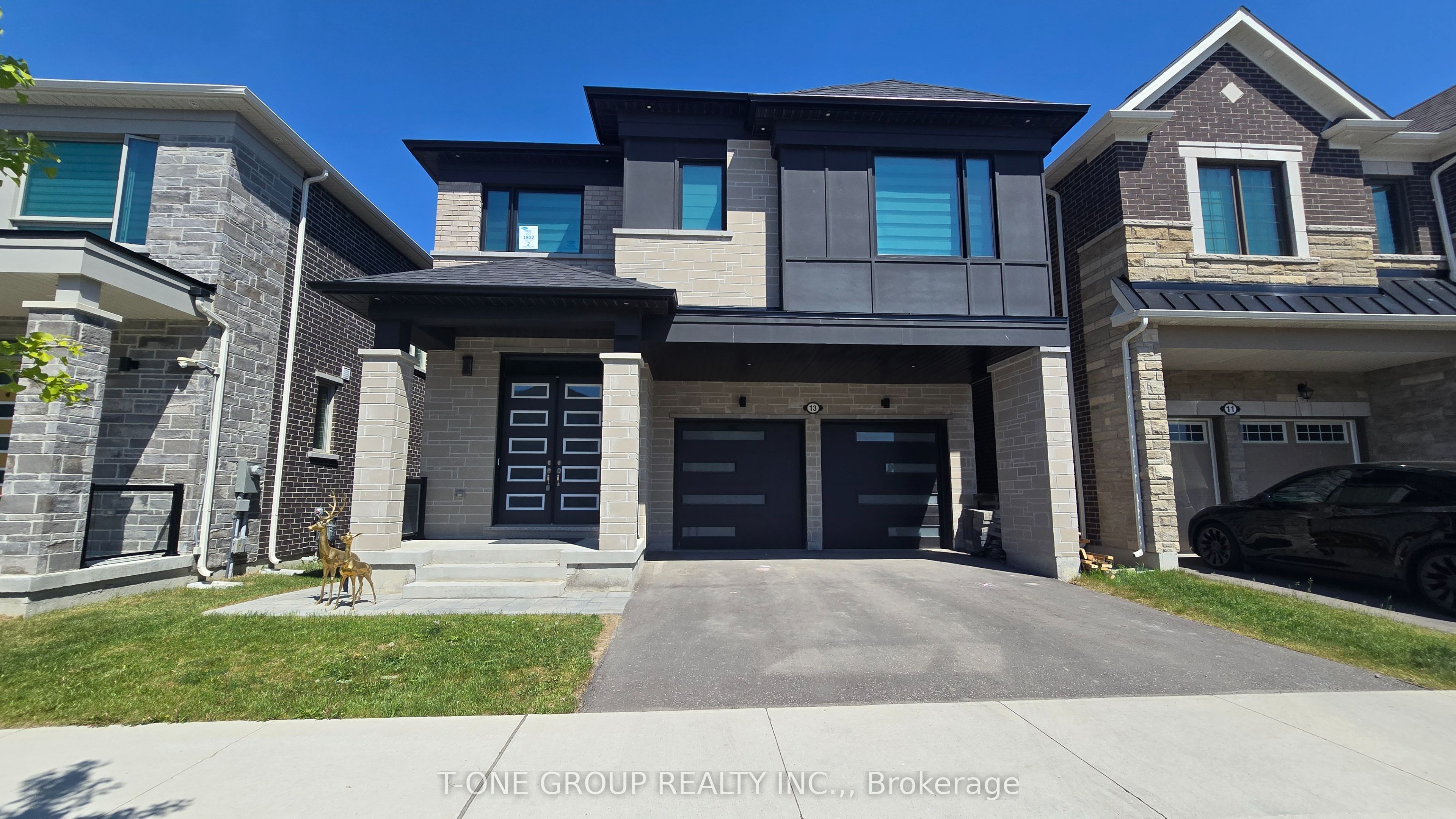 13 Eberly Woods Drive Property Photo 1