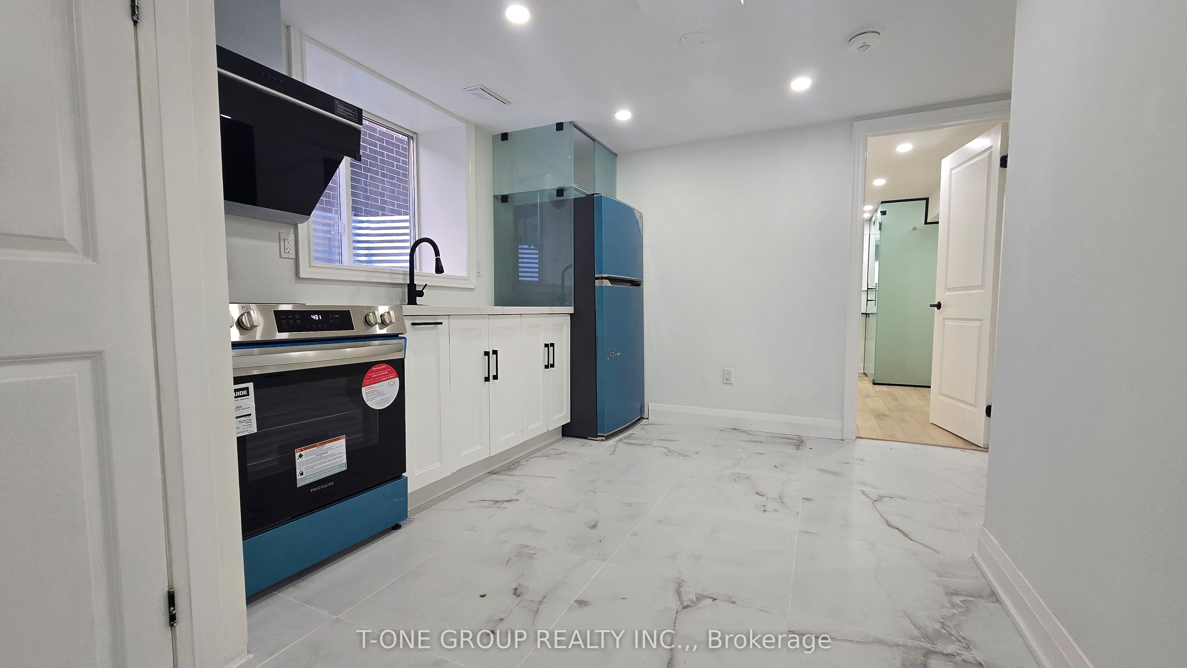 13 Eberly Woods Drive Property Photo 3