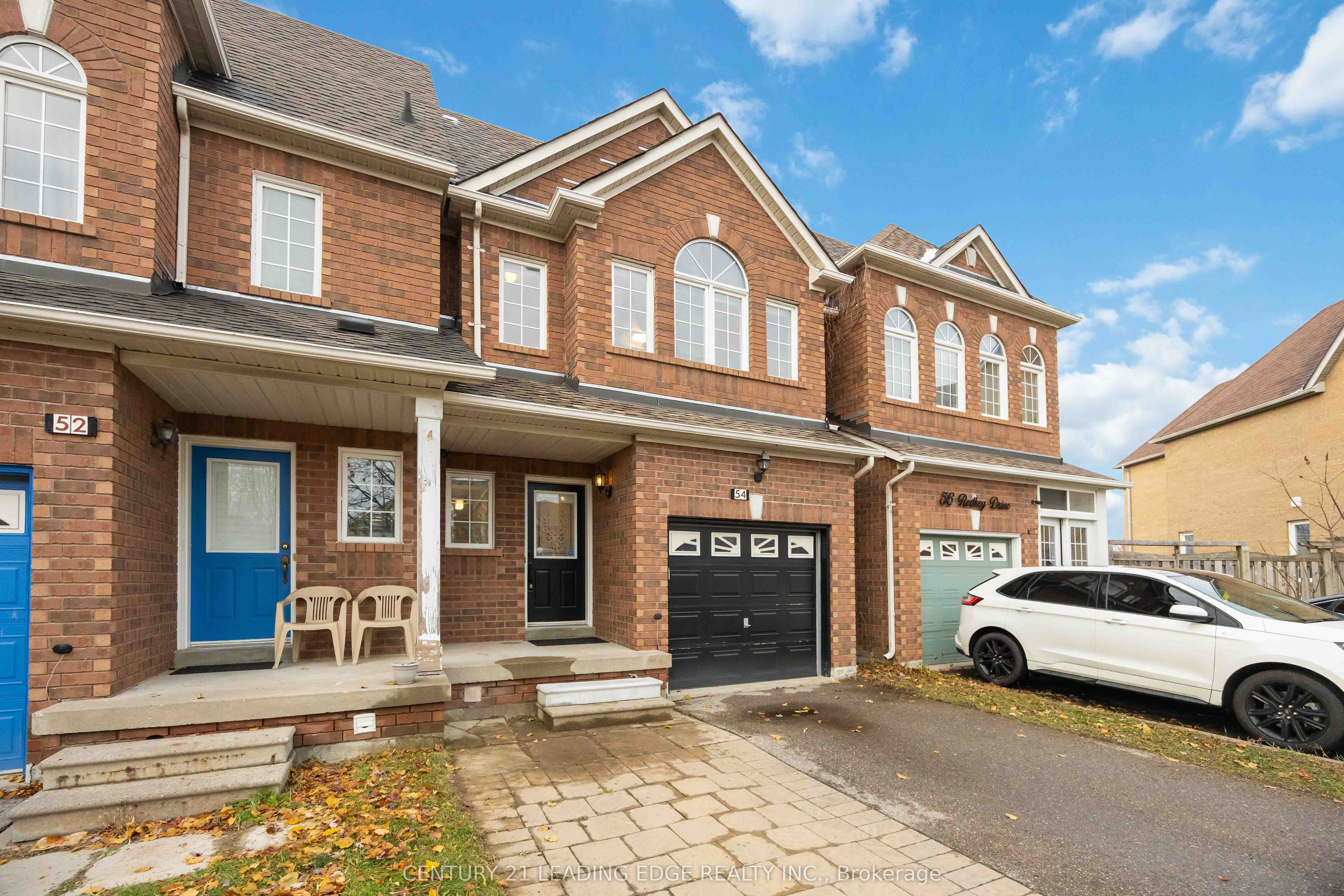 54 Redkey Drive Property Photo 3