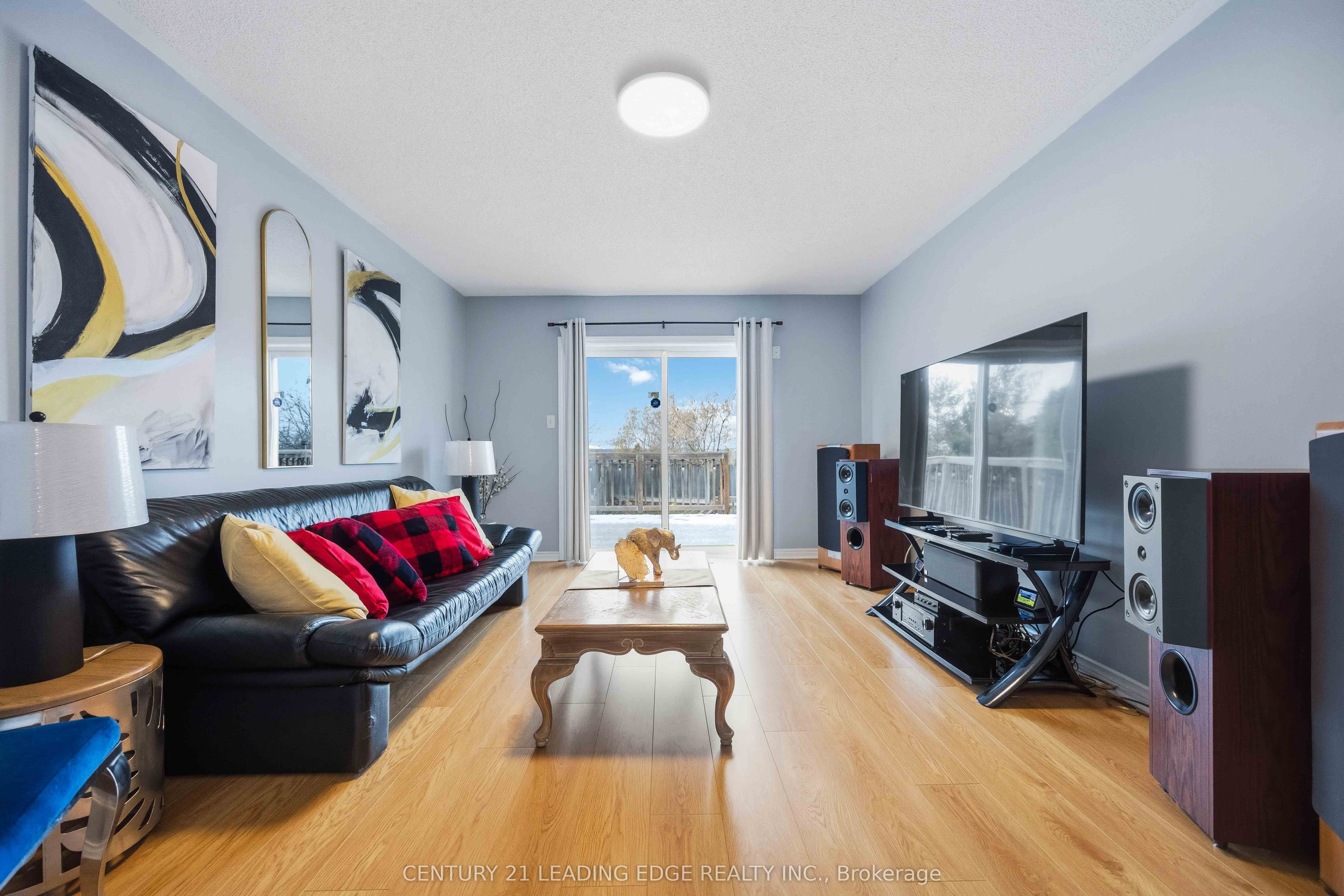 54 Redkey Drive Property Photo 8