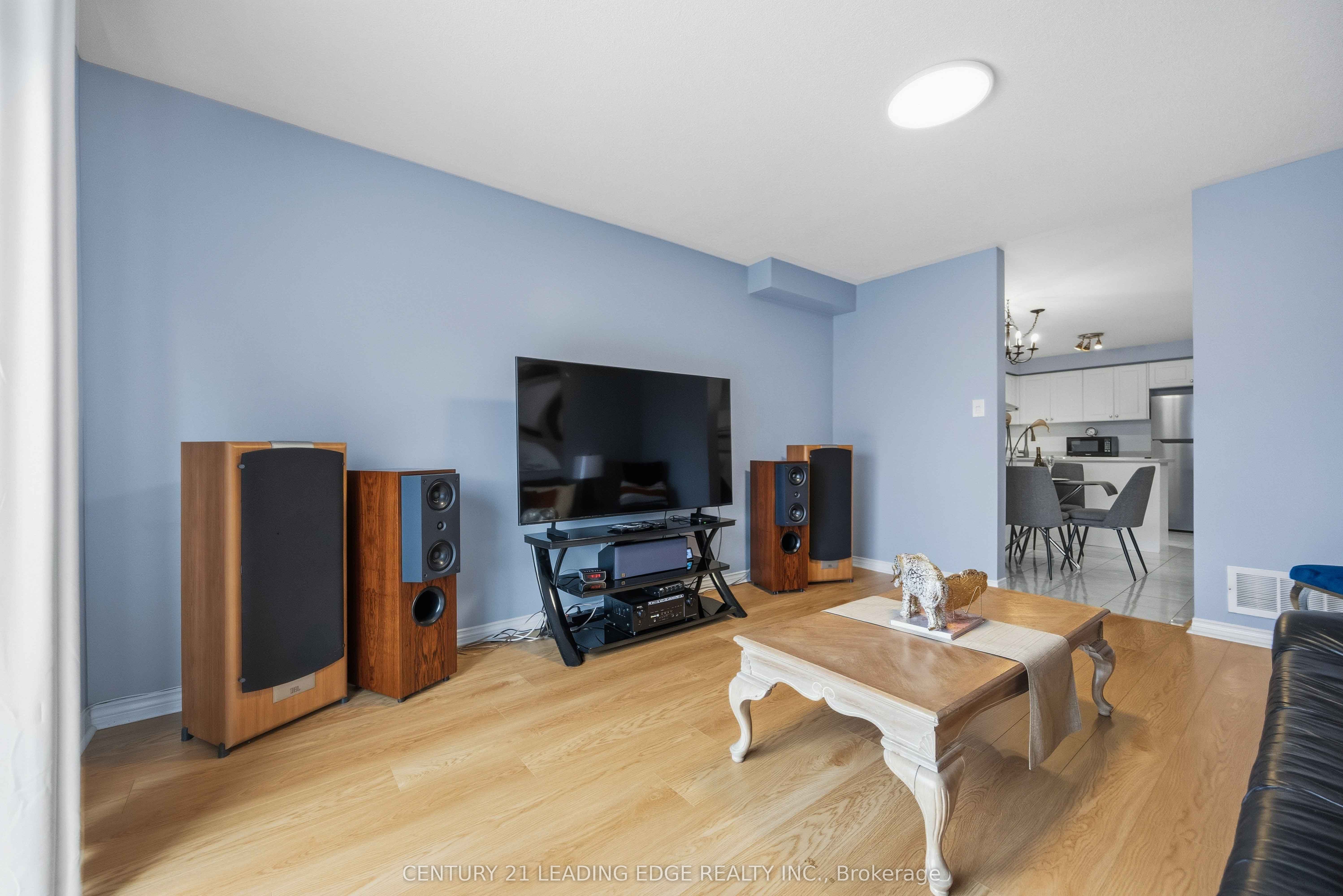 54 Redkey Drive Property Photo 12