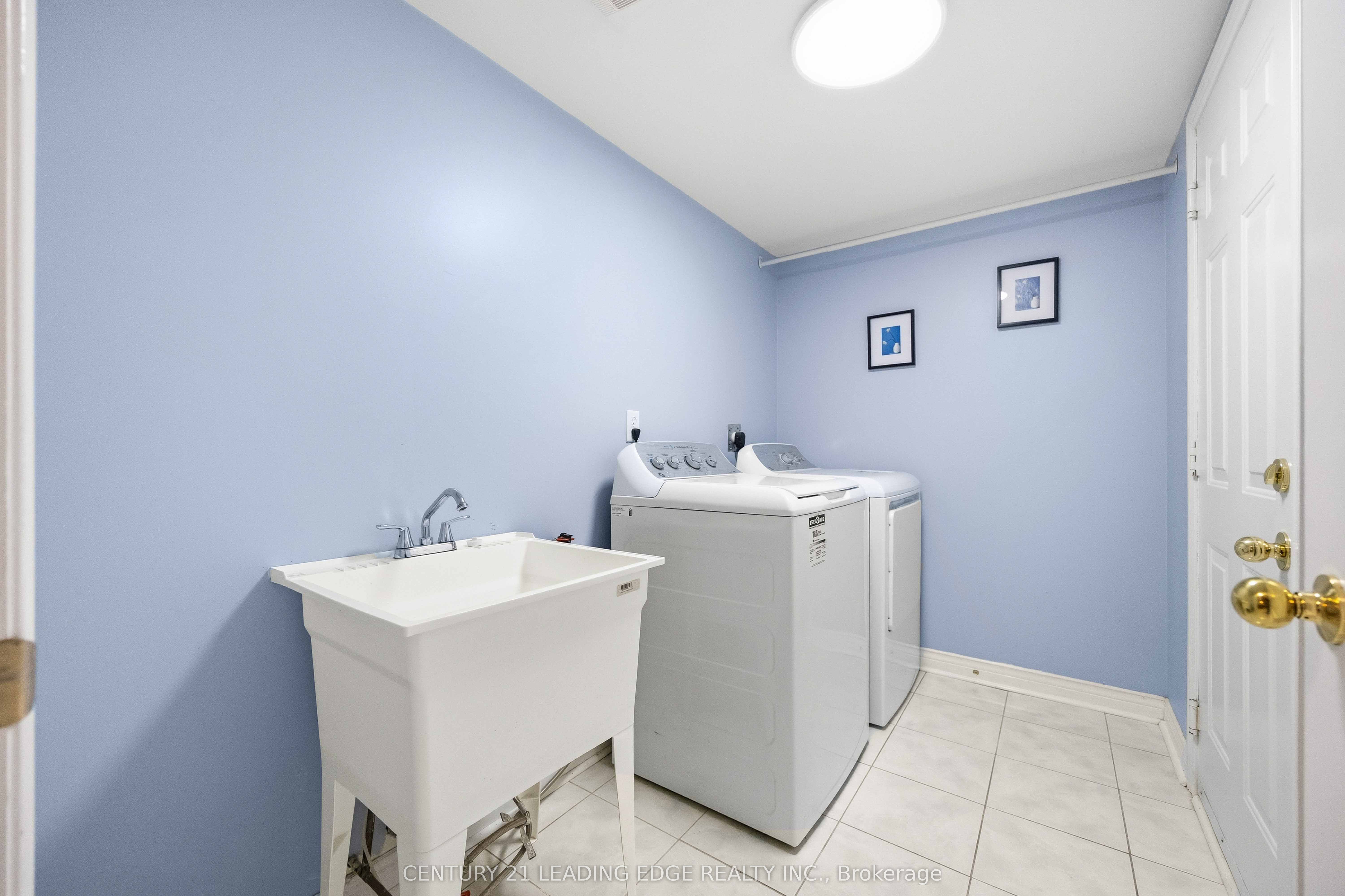 54 Redkey Drive Property Photo 43