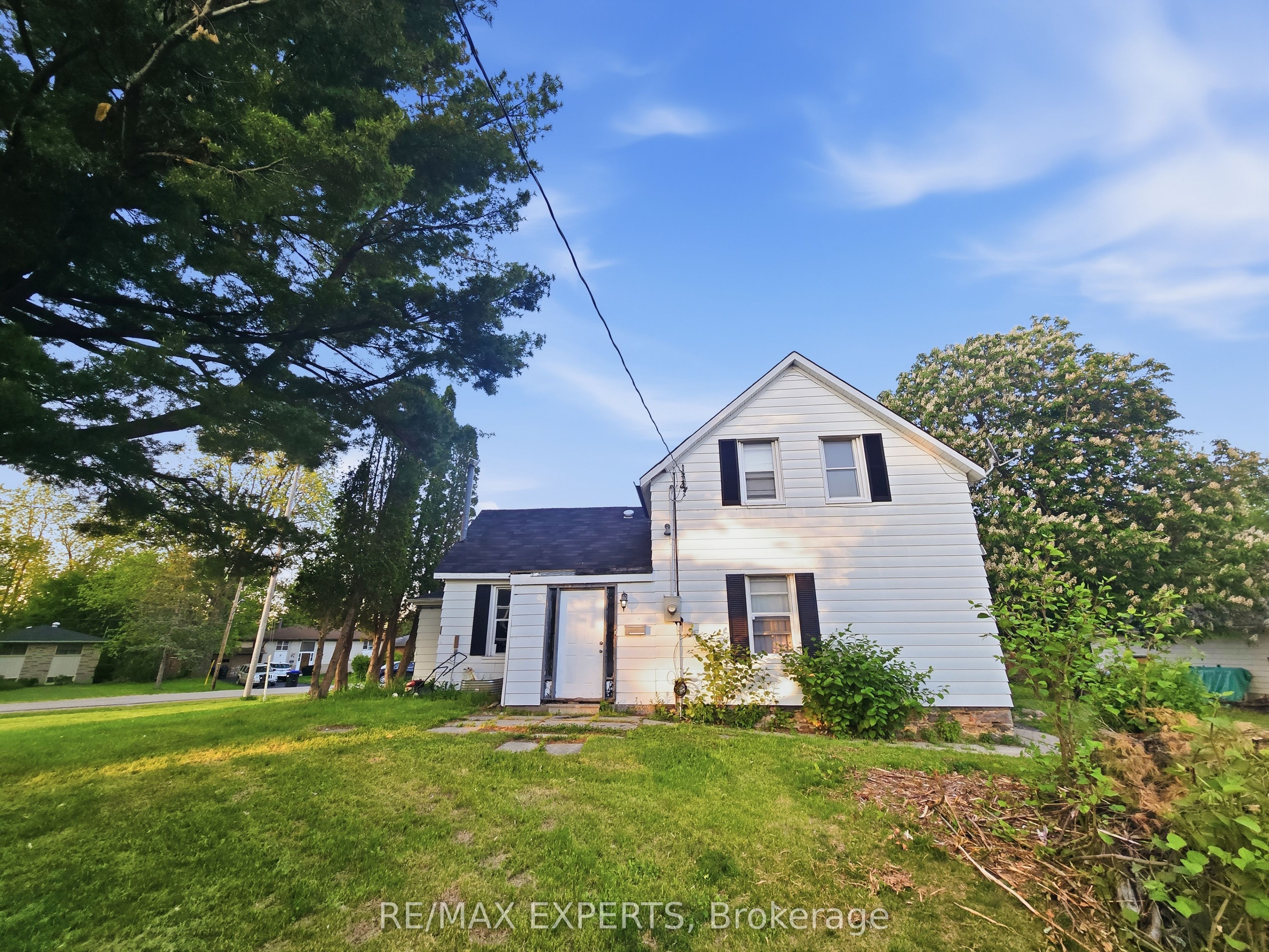 47 Walnut Street Property Photo 17