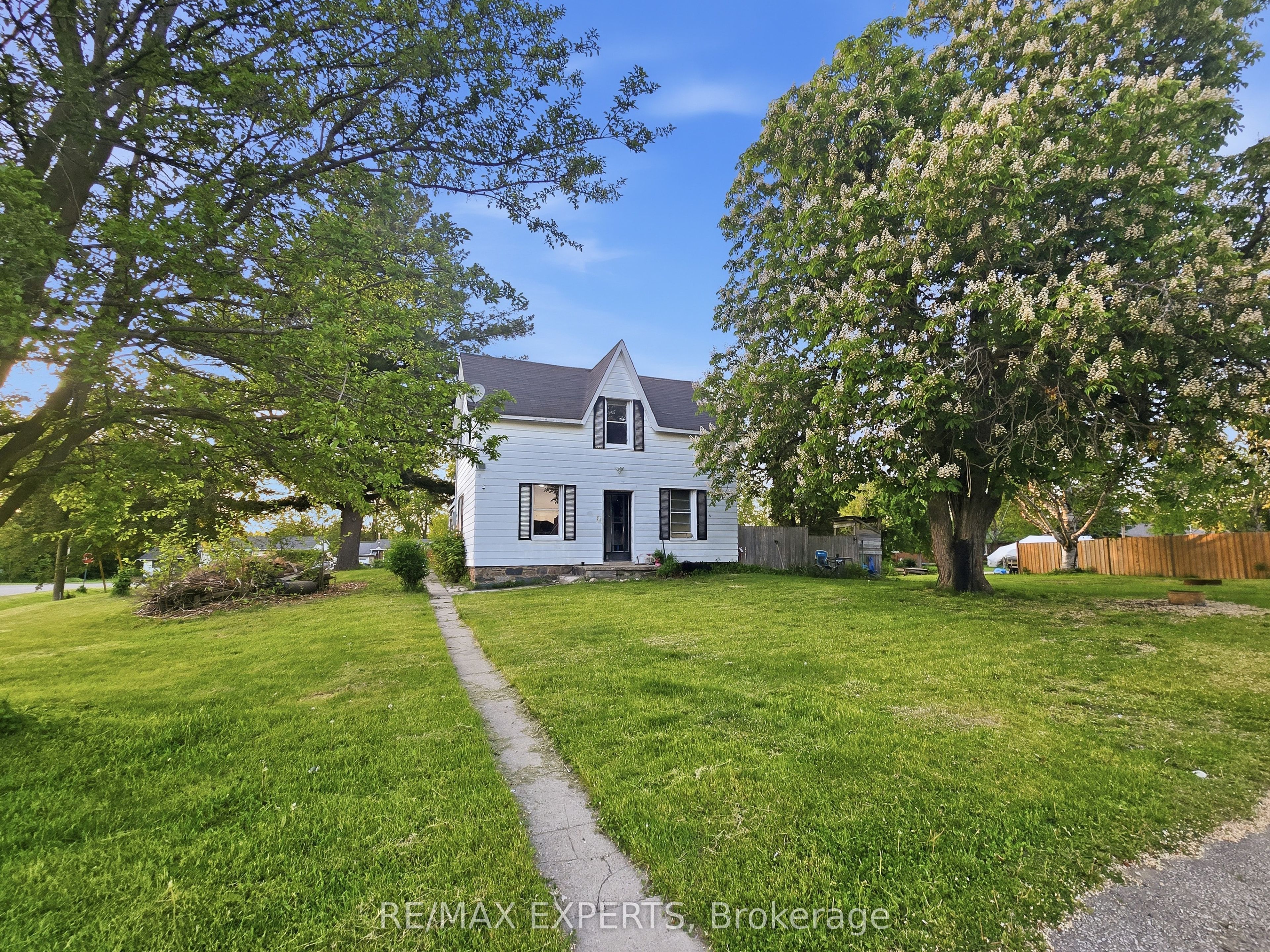 47 Walnut Street Property Photo 26