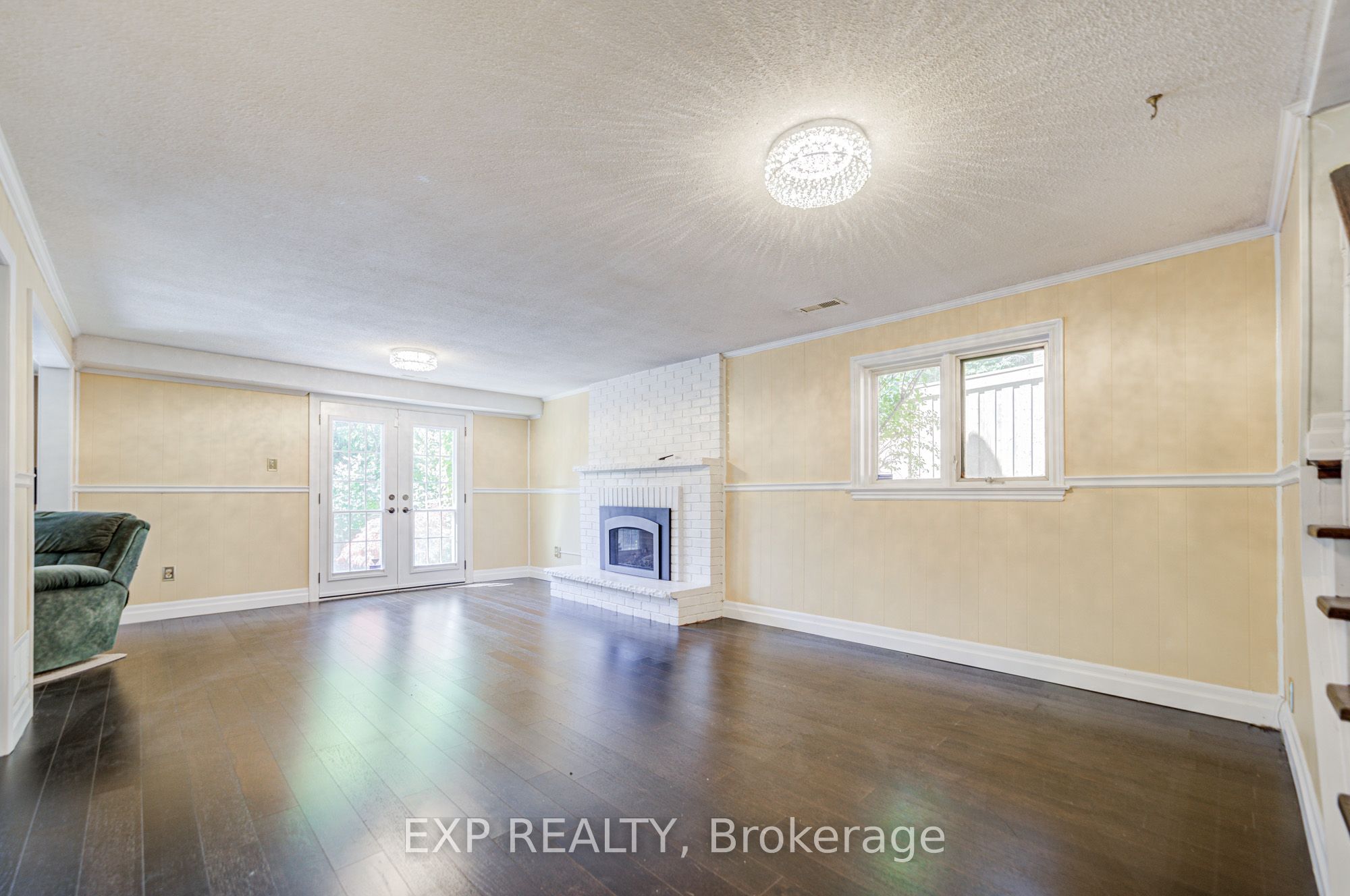 82 Derby Court Property Photo 14