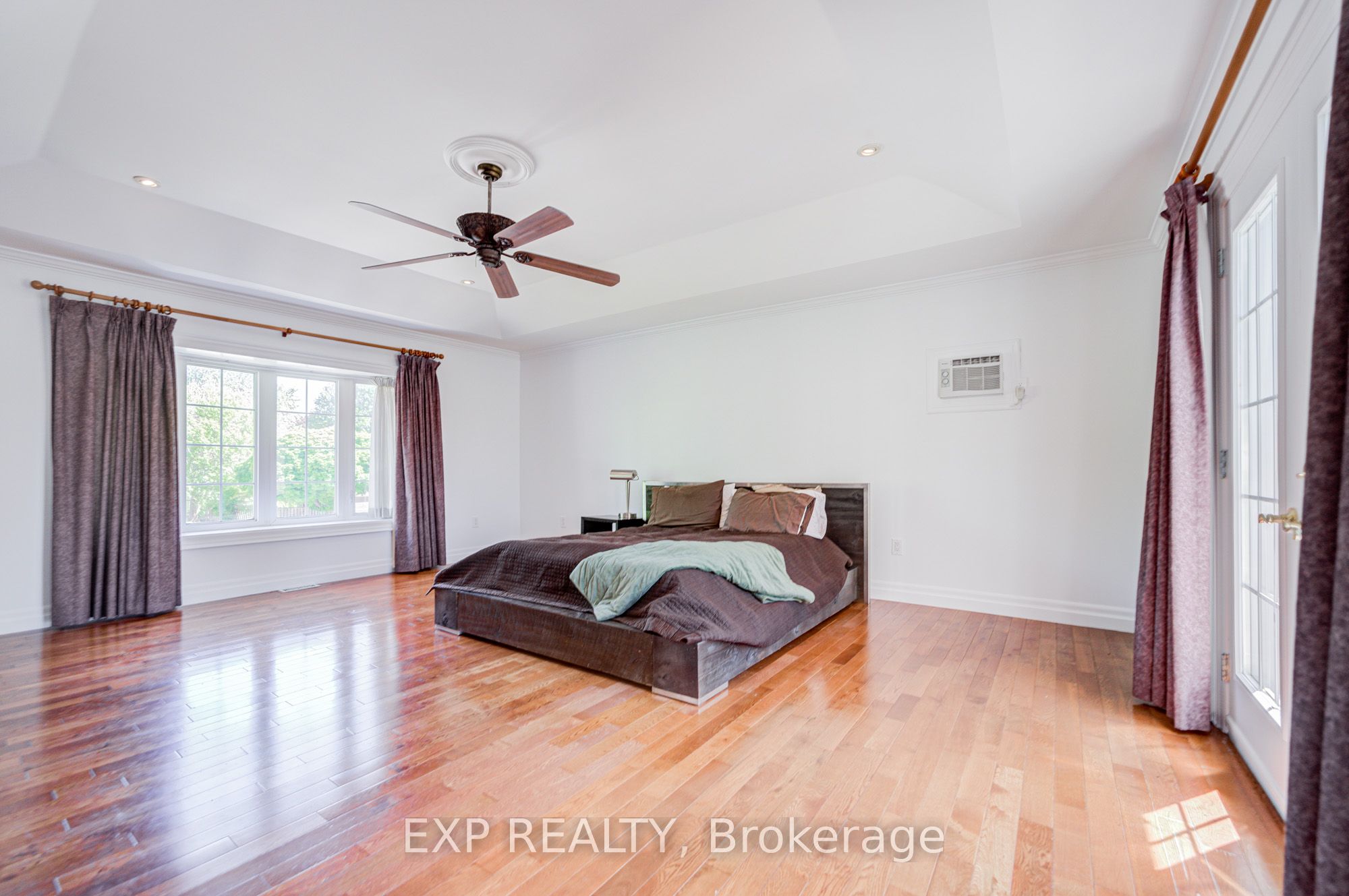 82 Derby Court Property Photo 38