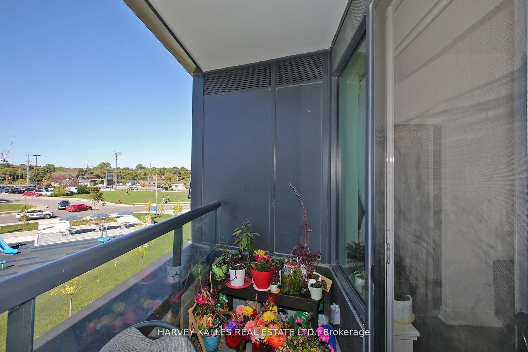 185 Deerfield Road 305 Property Photo 10