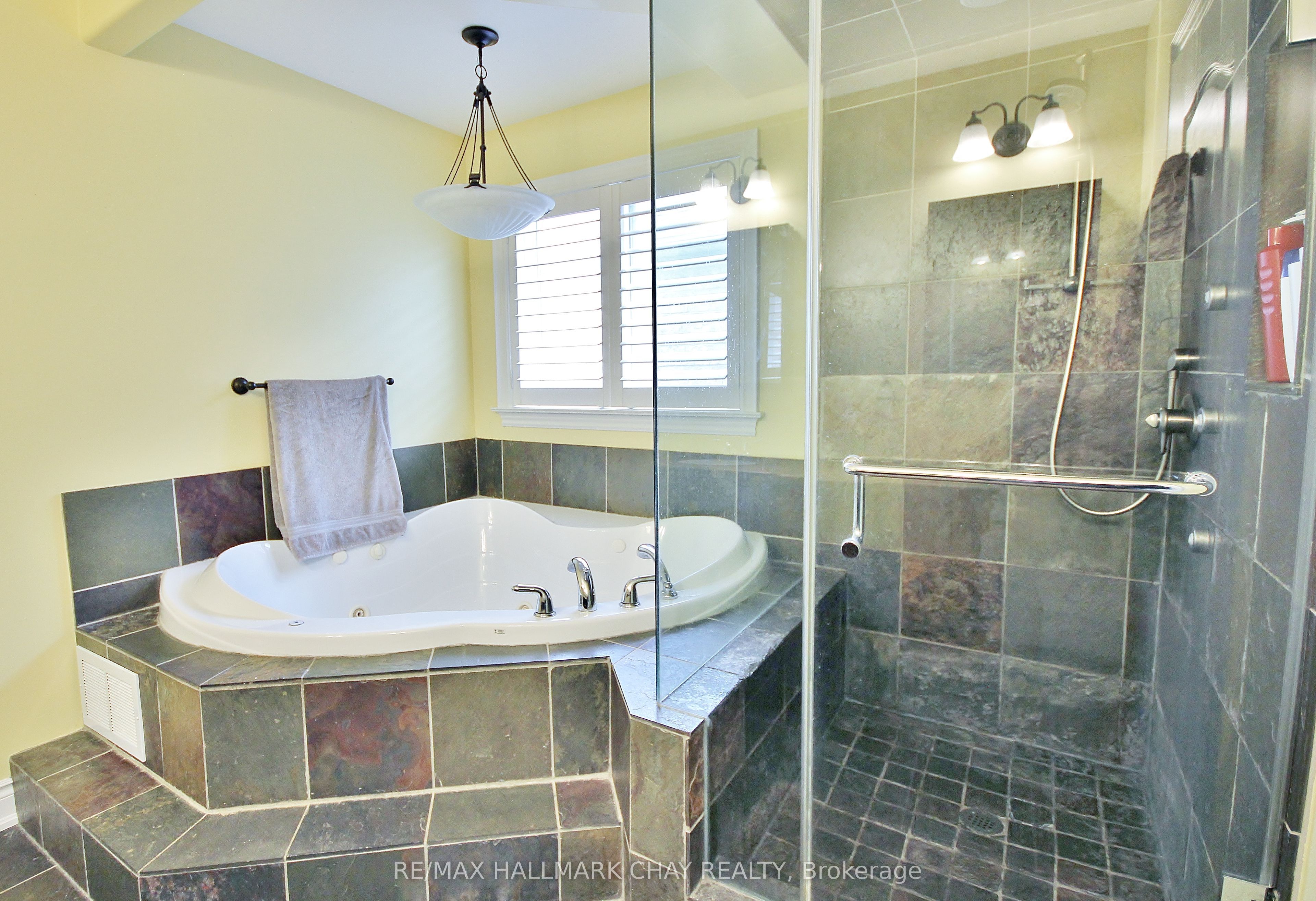 1185 Mitchell Court Property Photo 29