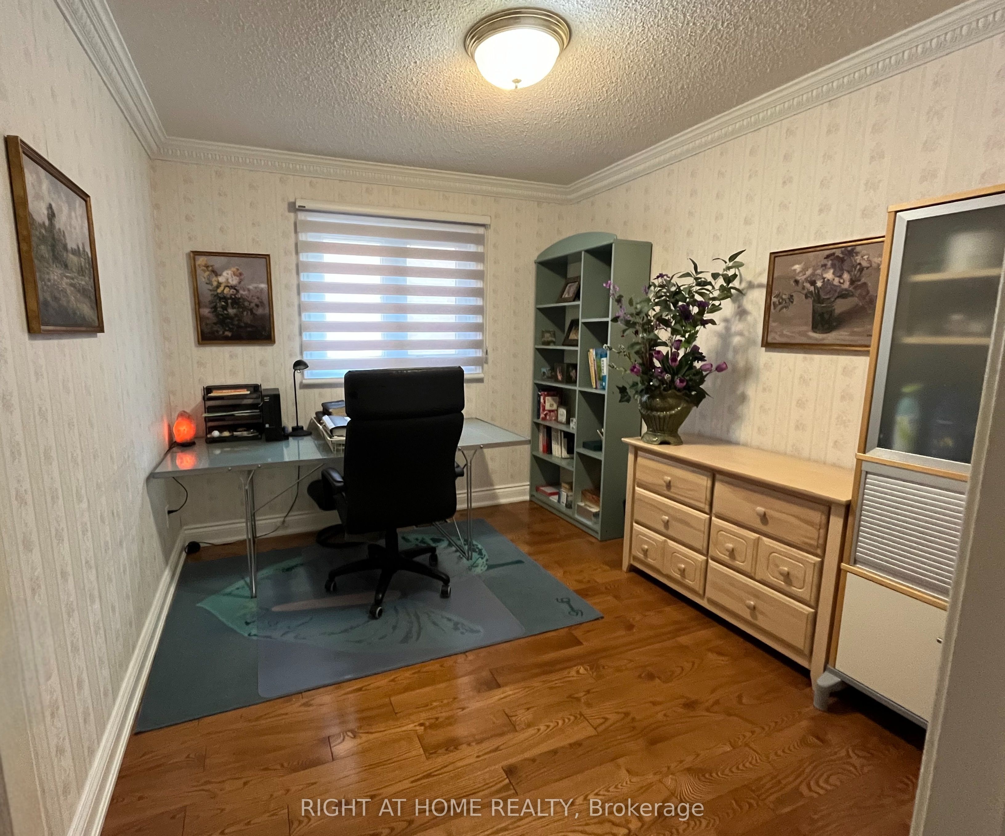 27 Addison Street Property Photo 13