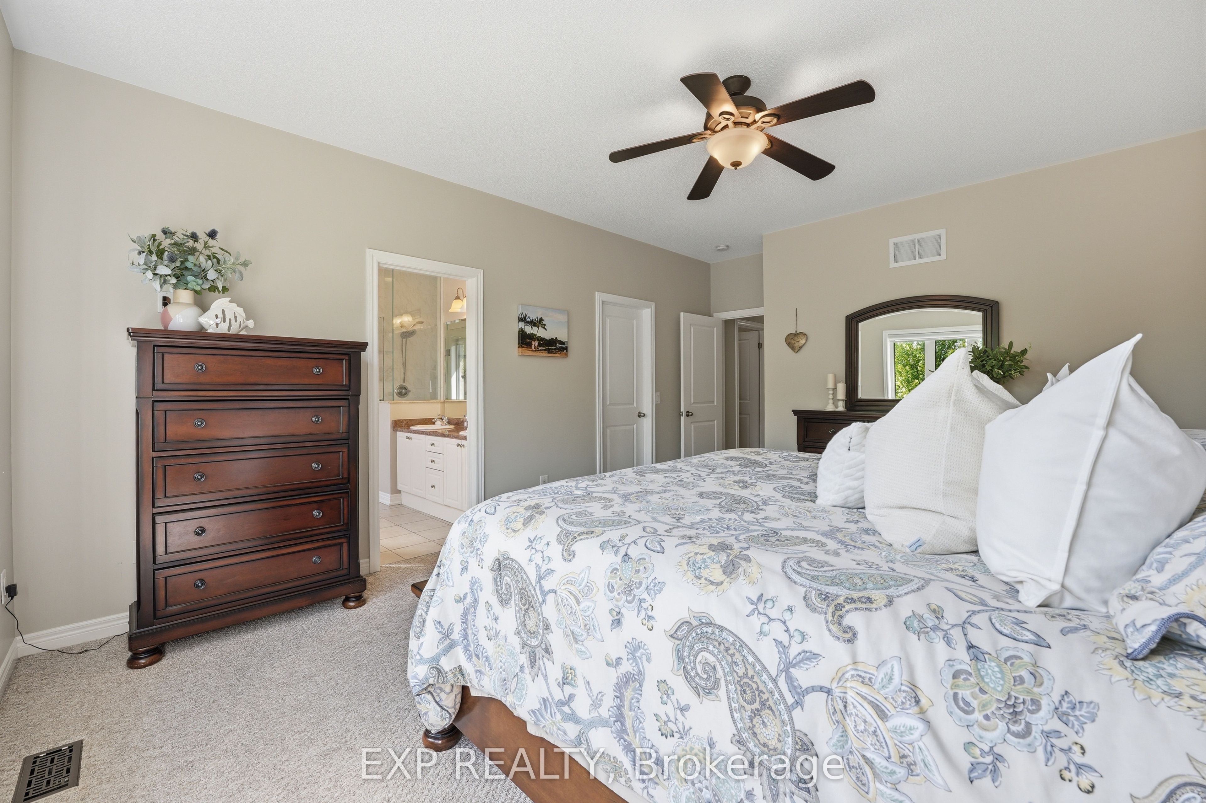 25 Manor Forest Road Property Photo 16