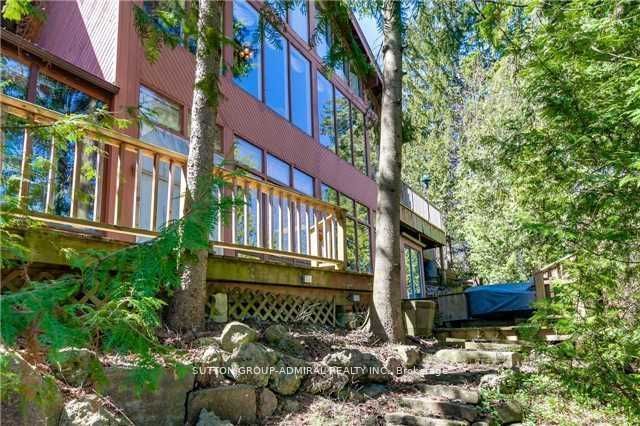 18 Mill Street Property Photo 14