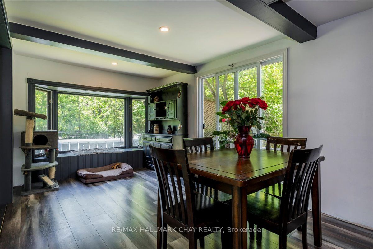 1805 St John's Road Property Photo 10