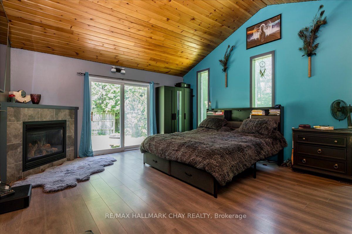 1805 St John's Road Property Photo 12