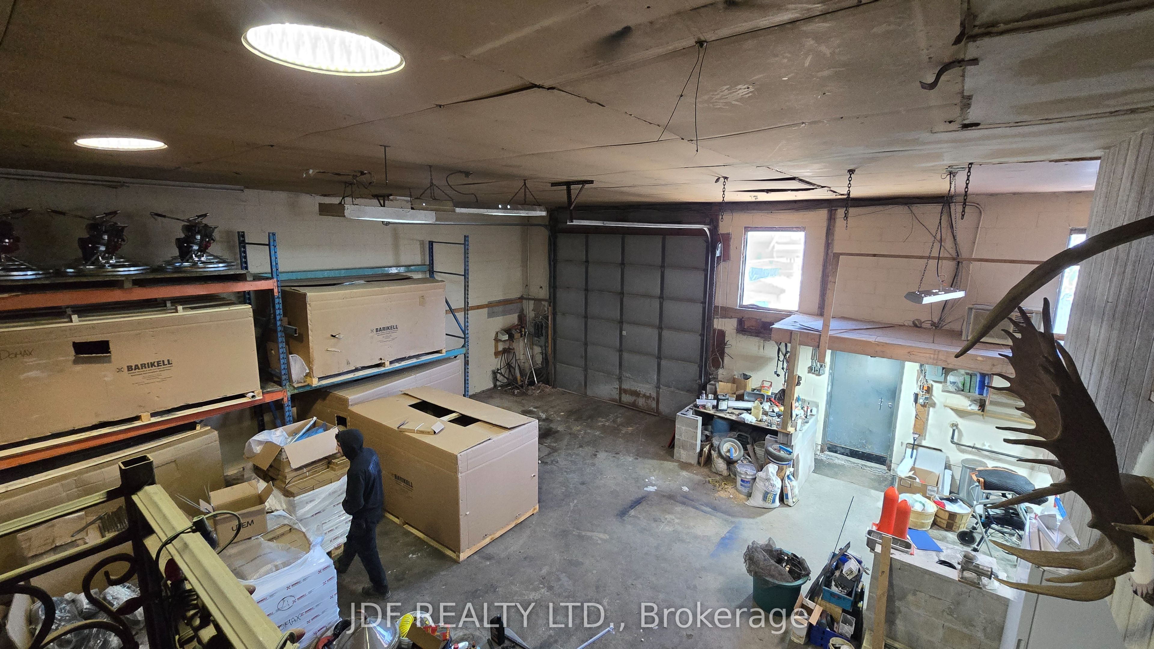 1* Burtons Lane Property Photo 9