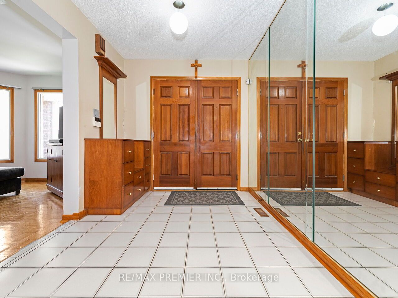 39 Brydon Court Property Photo 6