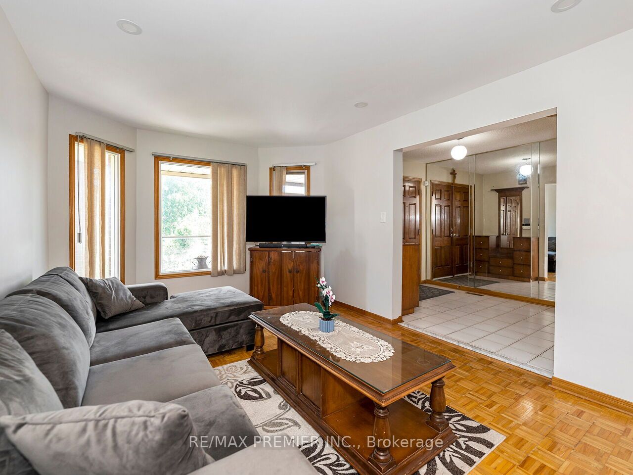 39 Brydon Court Property Photo 7