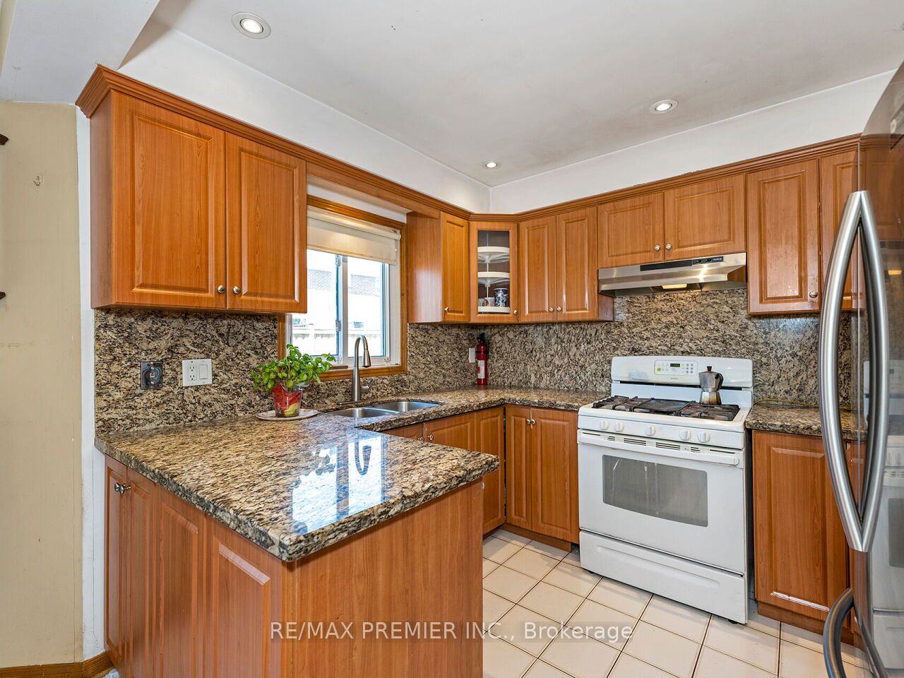 39 Brydon Court Property Photo 14