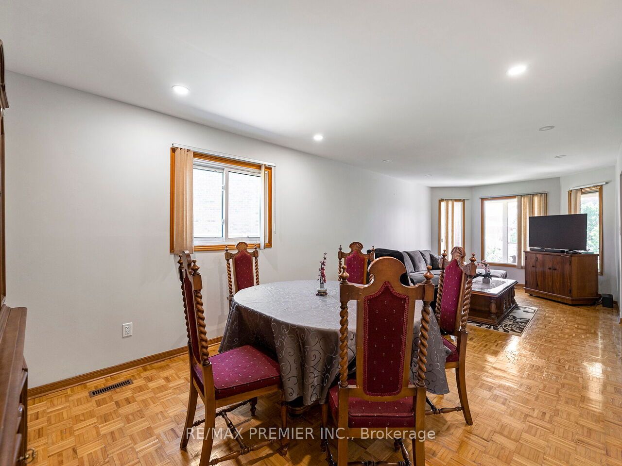 39 Brydon Court Property Photo 19