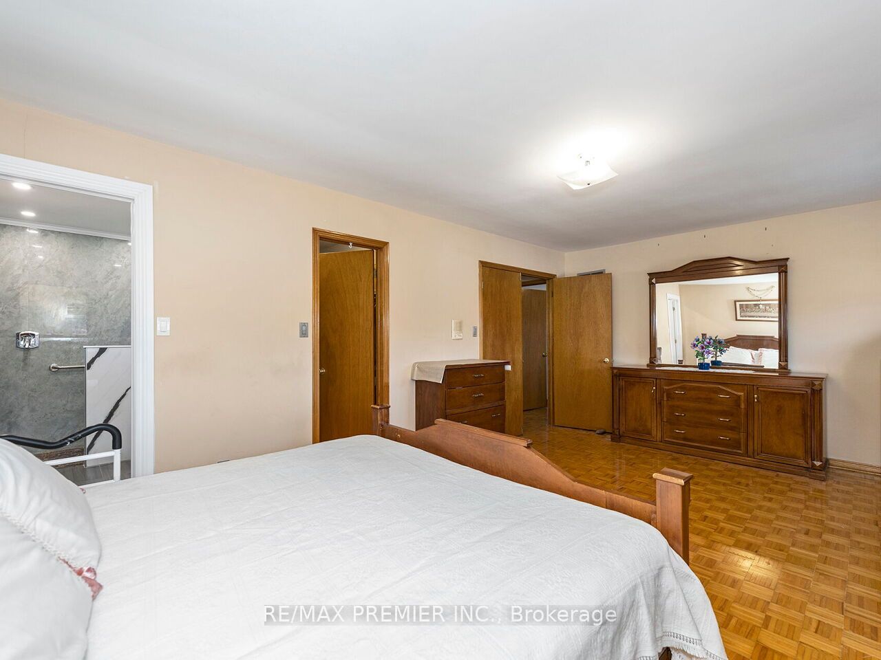 39 Brydon Court Property Photo 28