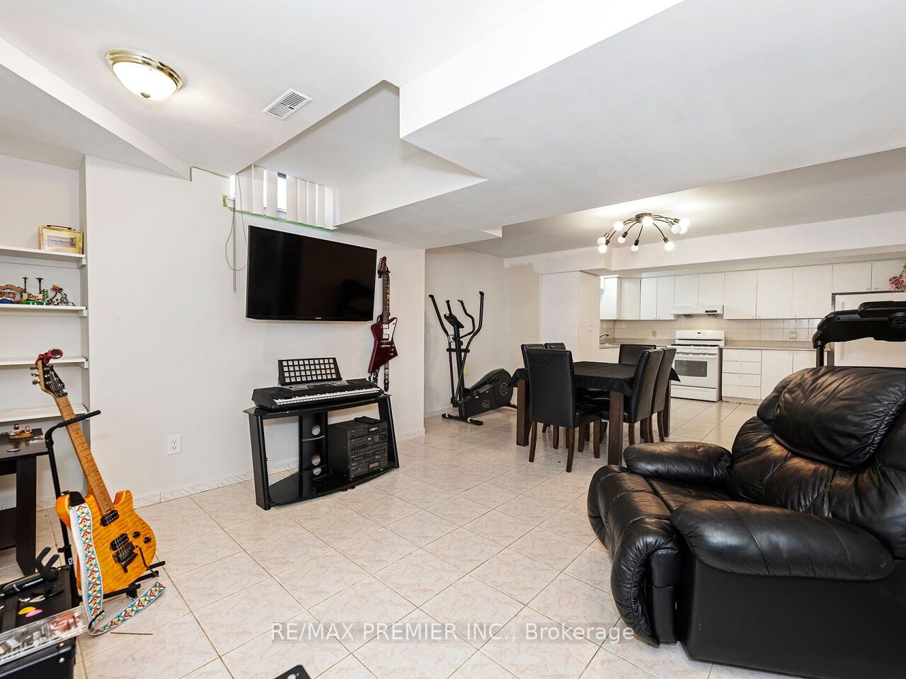 39 Brydon Court Property Photo 38