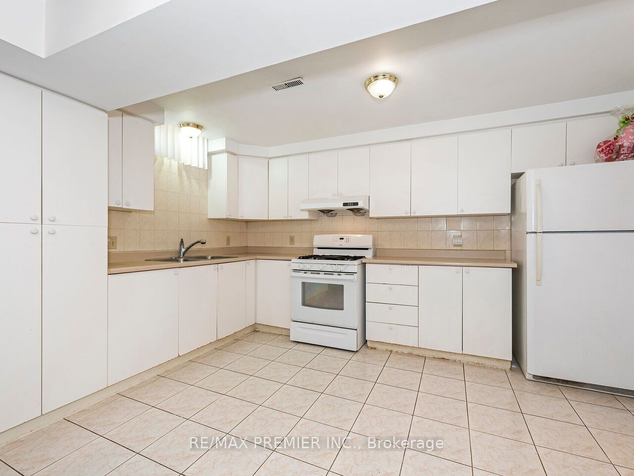 39 Brydon Court Property Photo 39