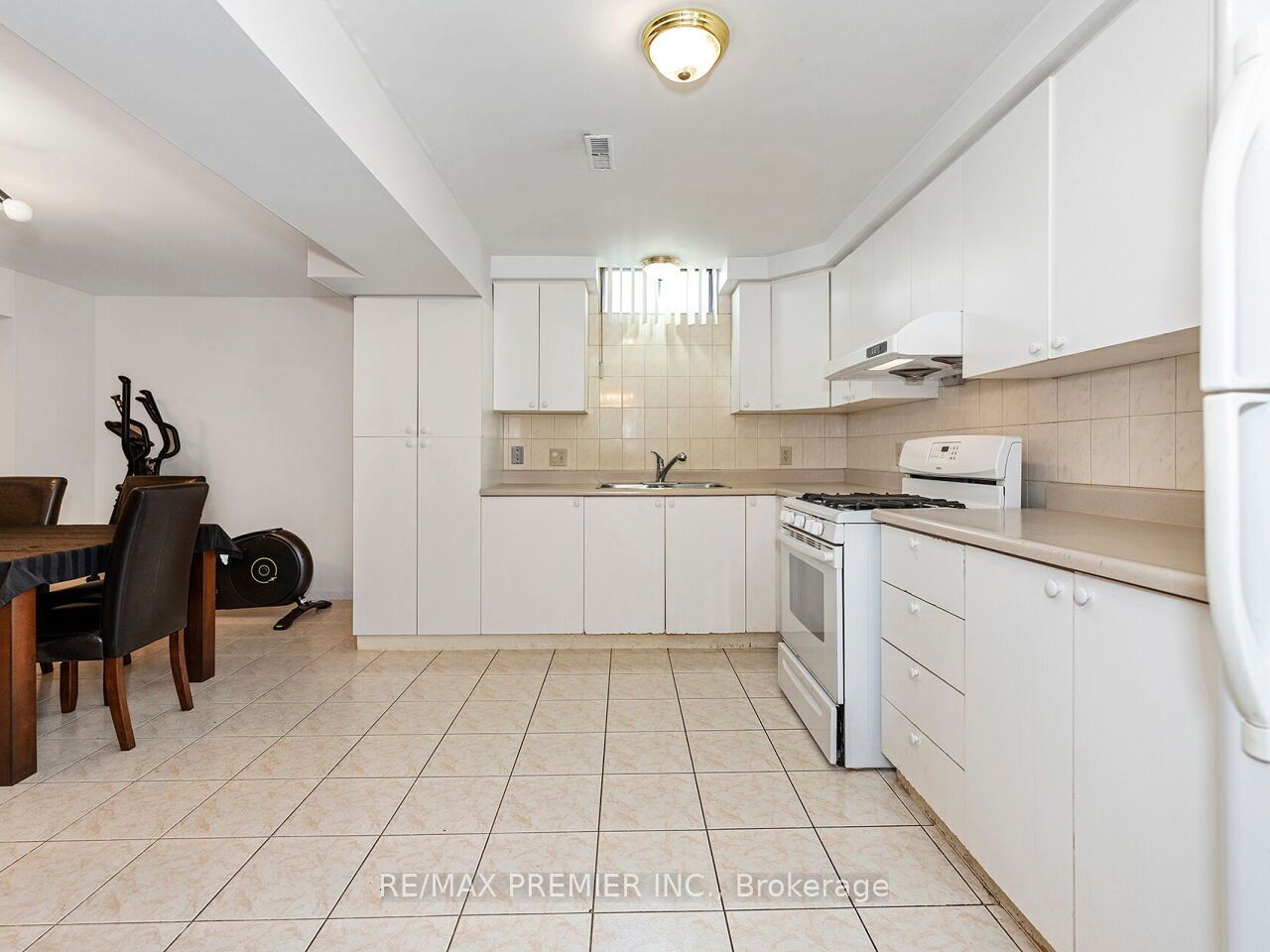 39 Brydon Court Property Photo 40
