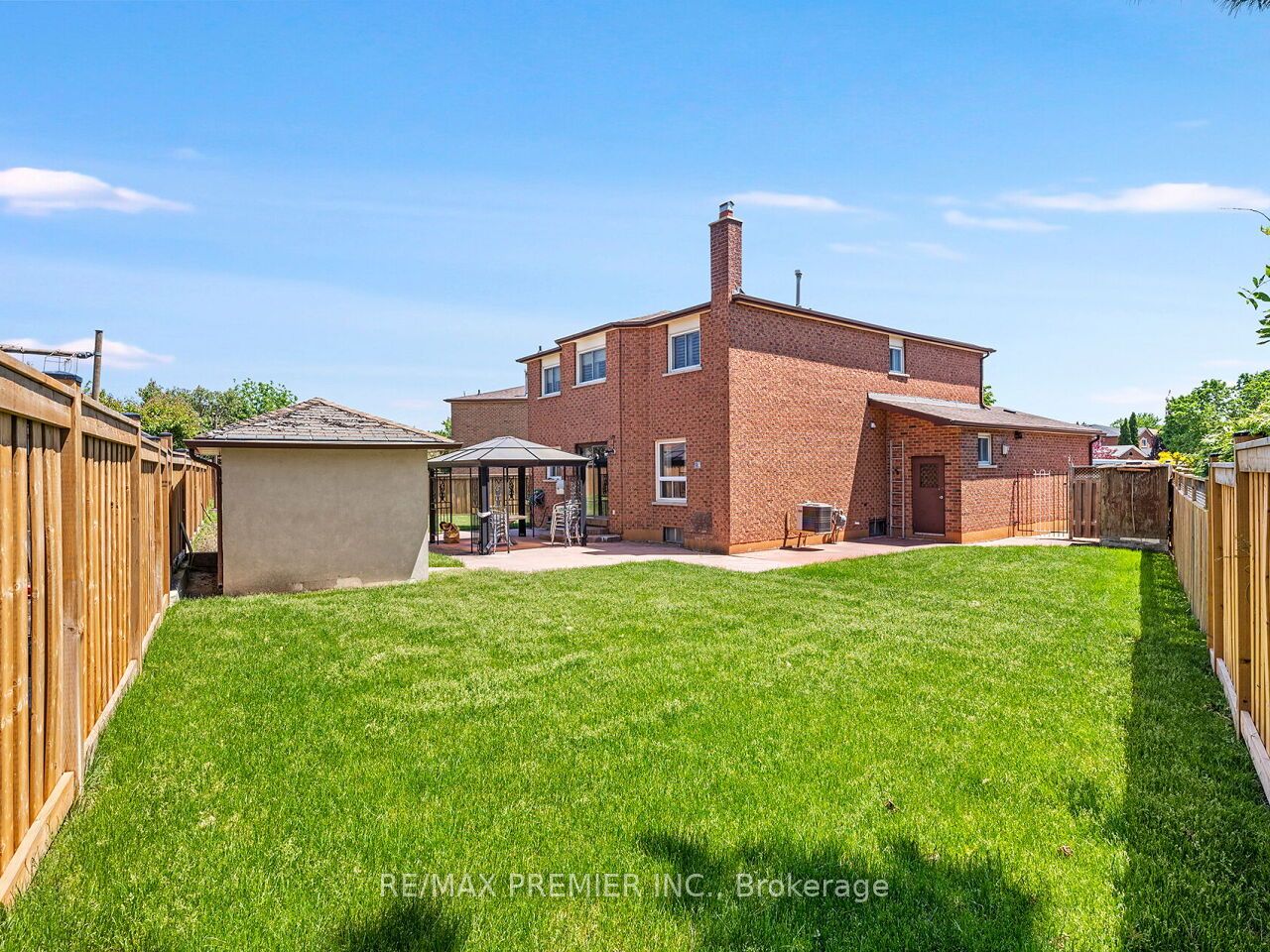 39 Brydon Court Property Photo 46