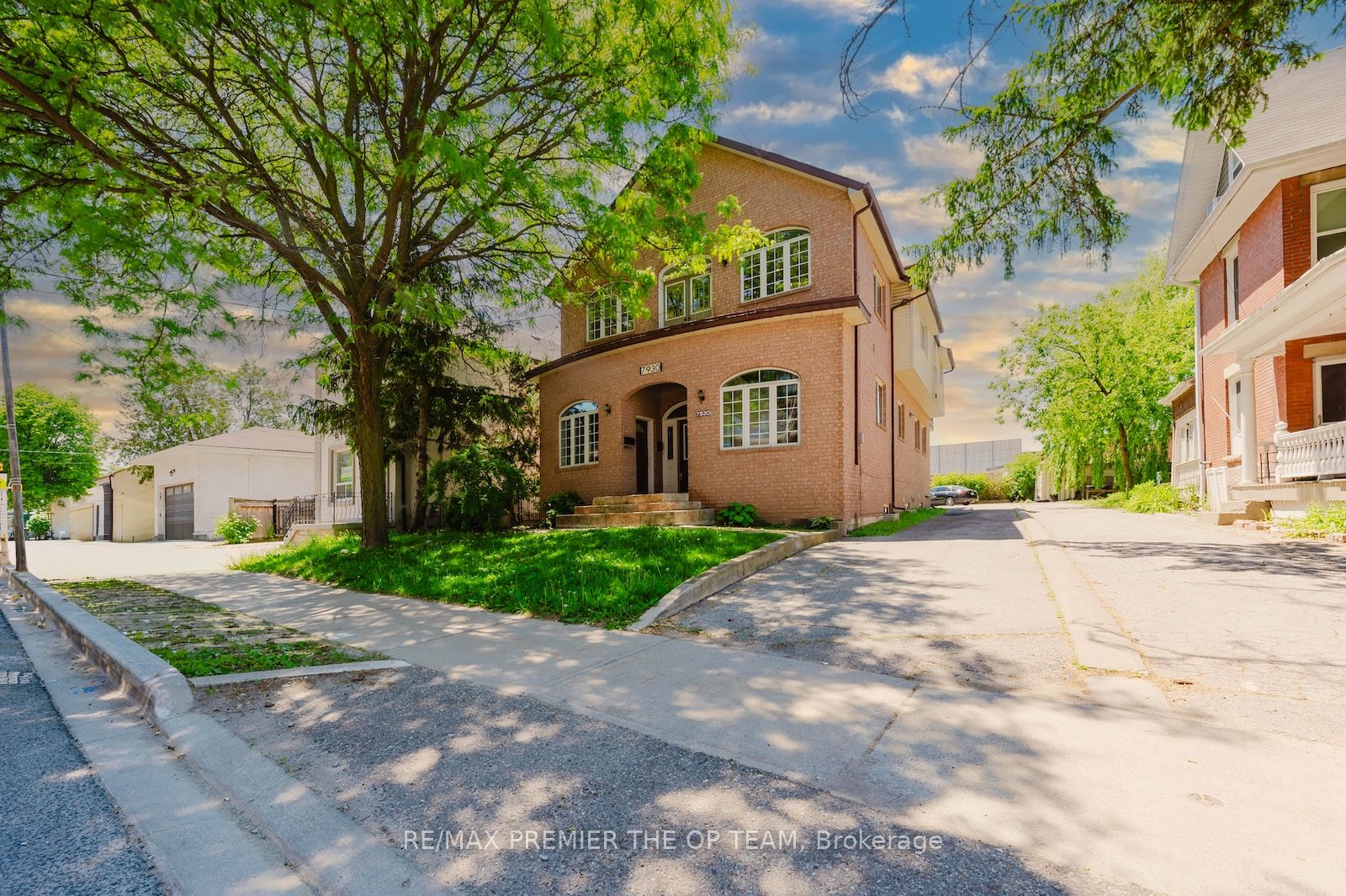 7930 Kipling Avenue Property Photo 1
