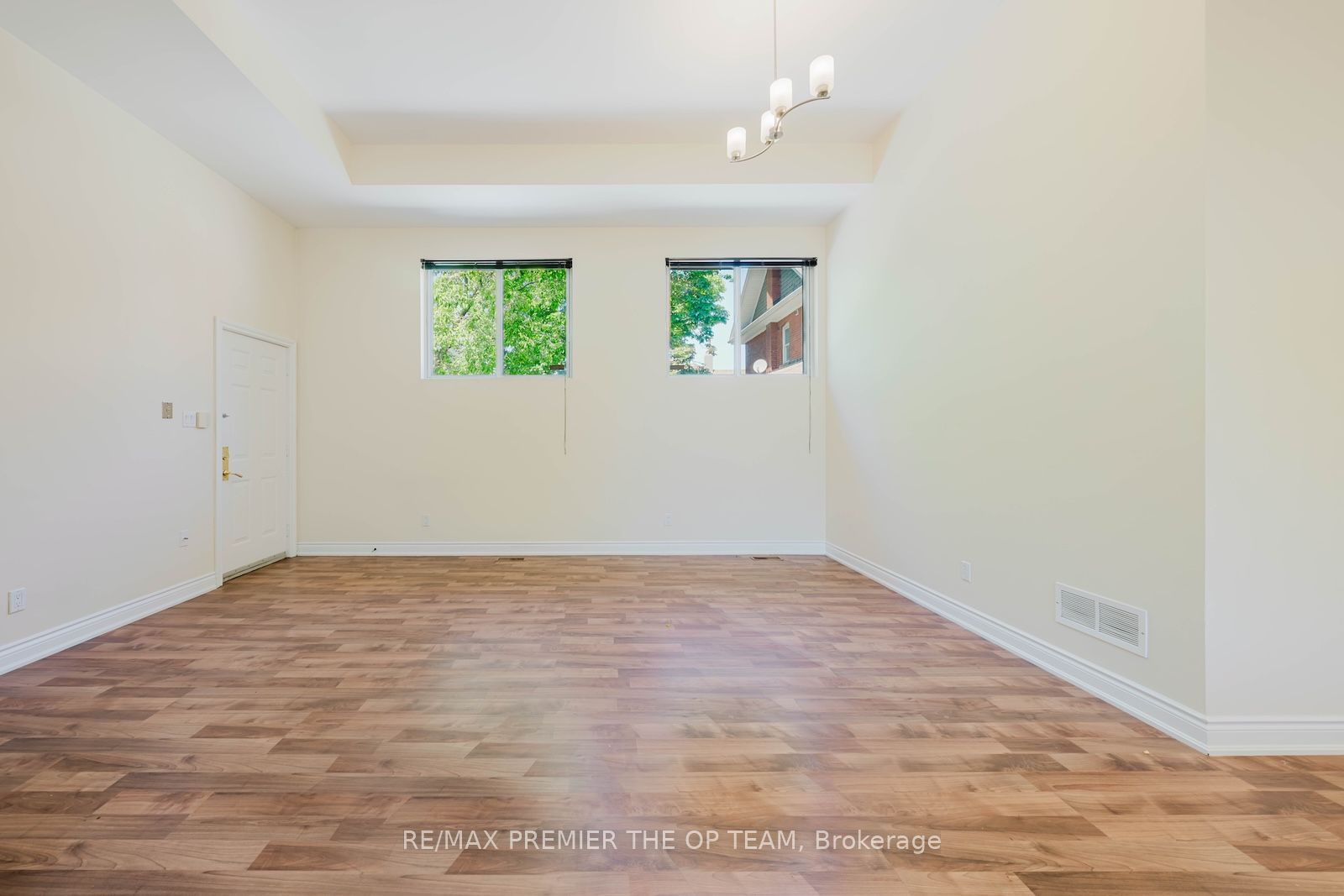 7930 Kipling Avenue Property Photo 8