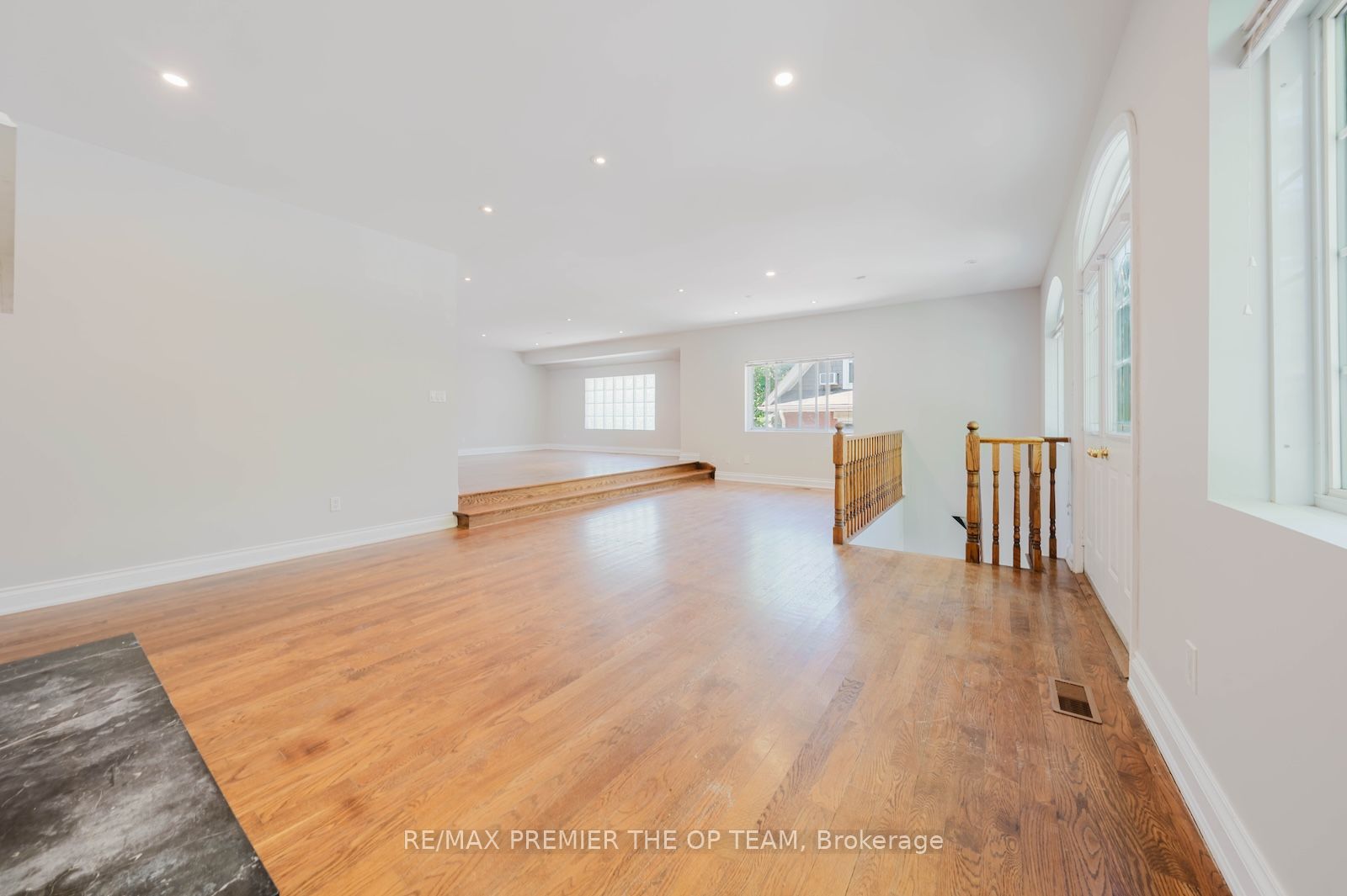 7930 Kipling Avenue Property Photo 16