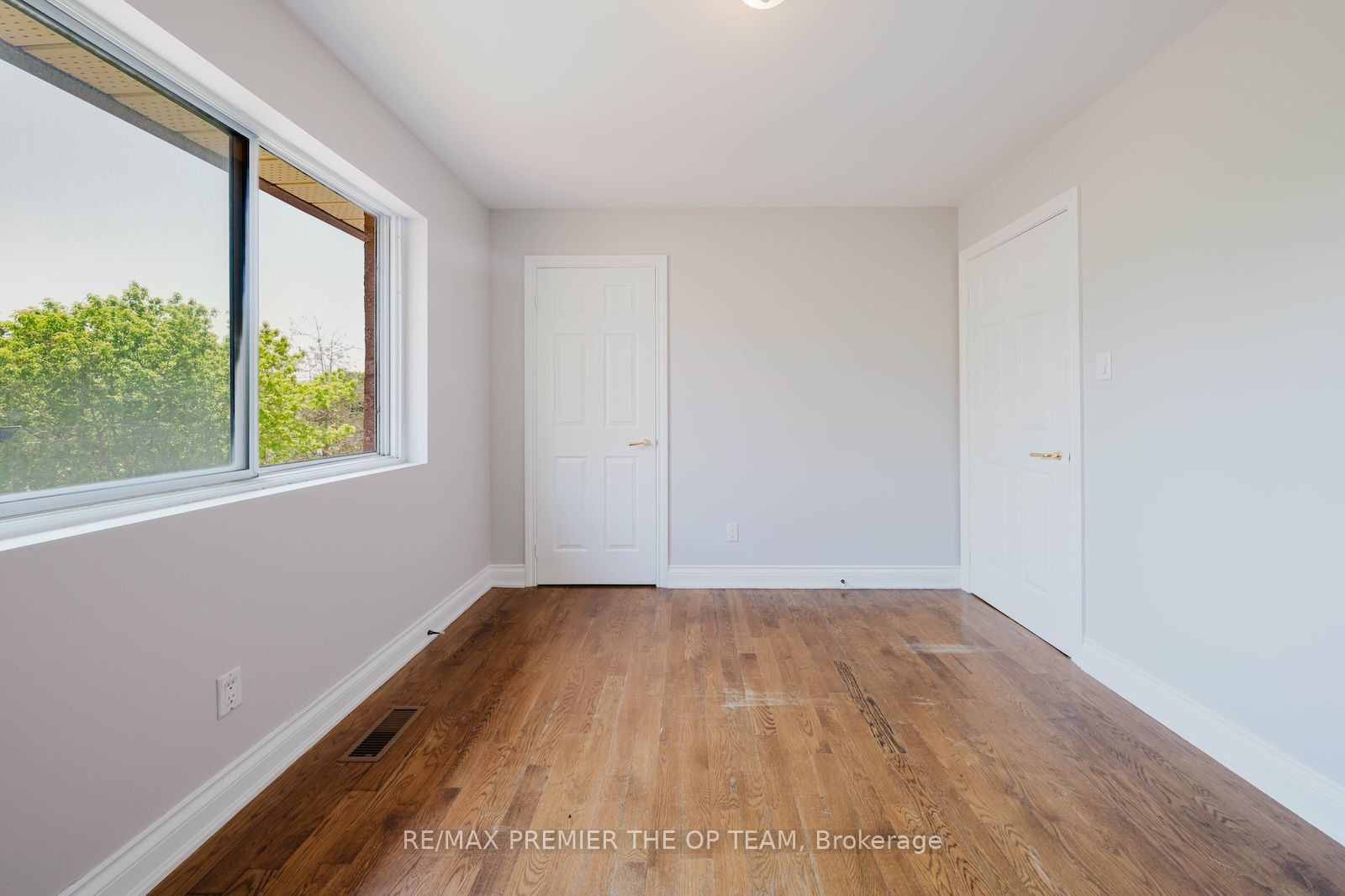 7930 Kipling Avenue Property Photo 18