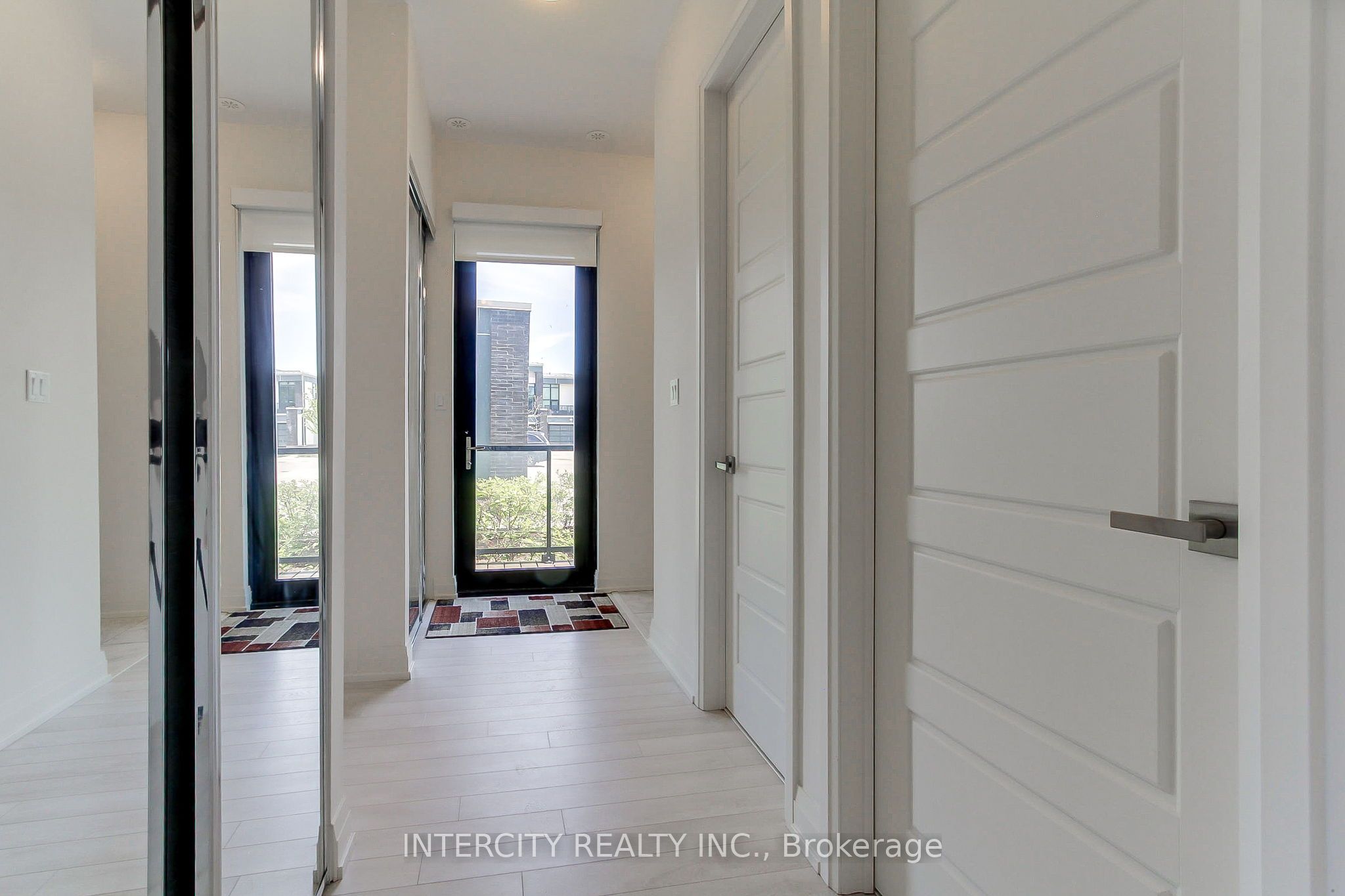 3545 Riva Avenue Property Photo 4