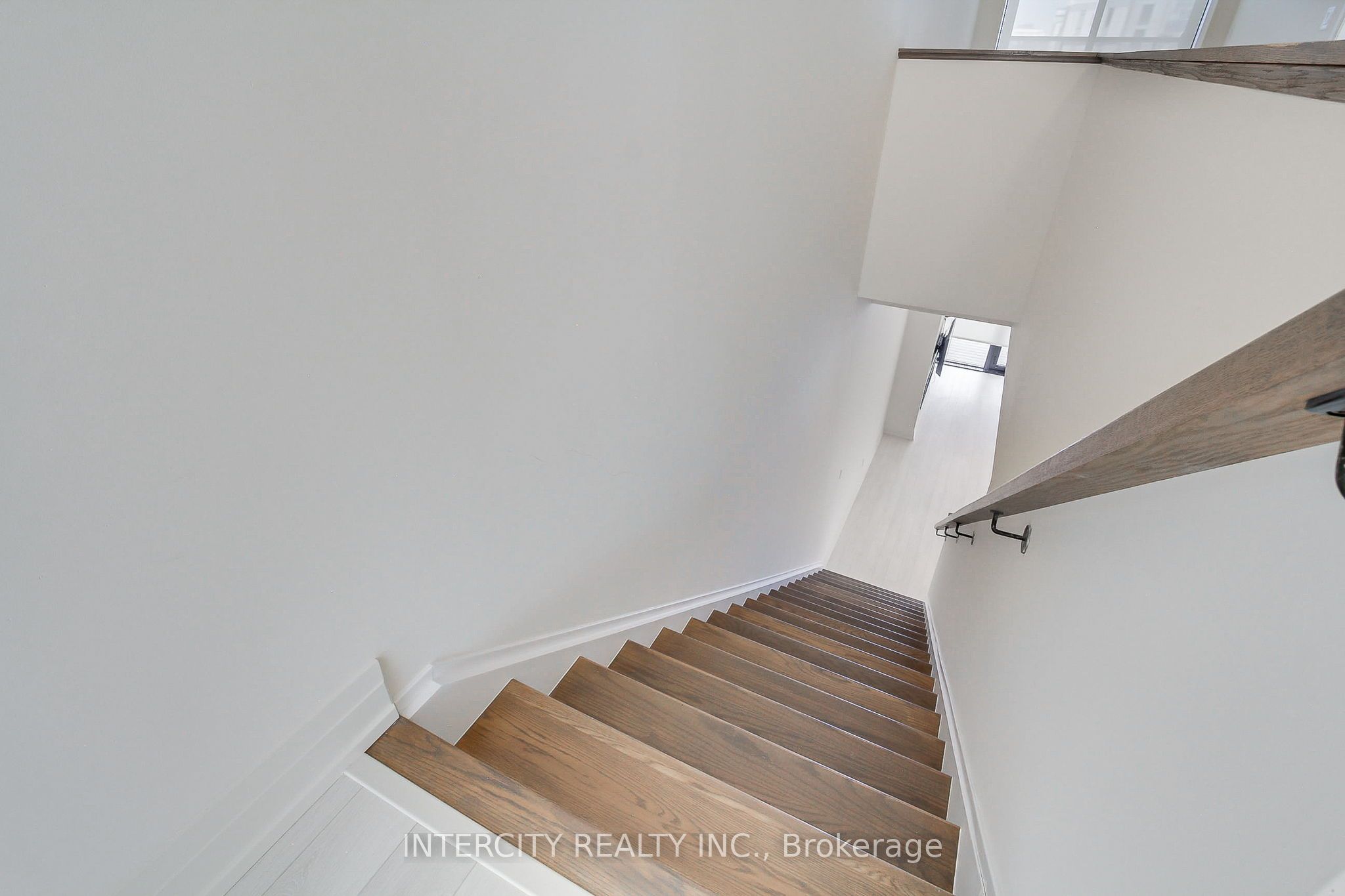3545 Riva Avenue Property Photo 22