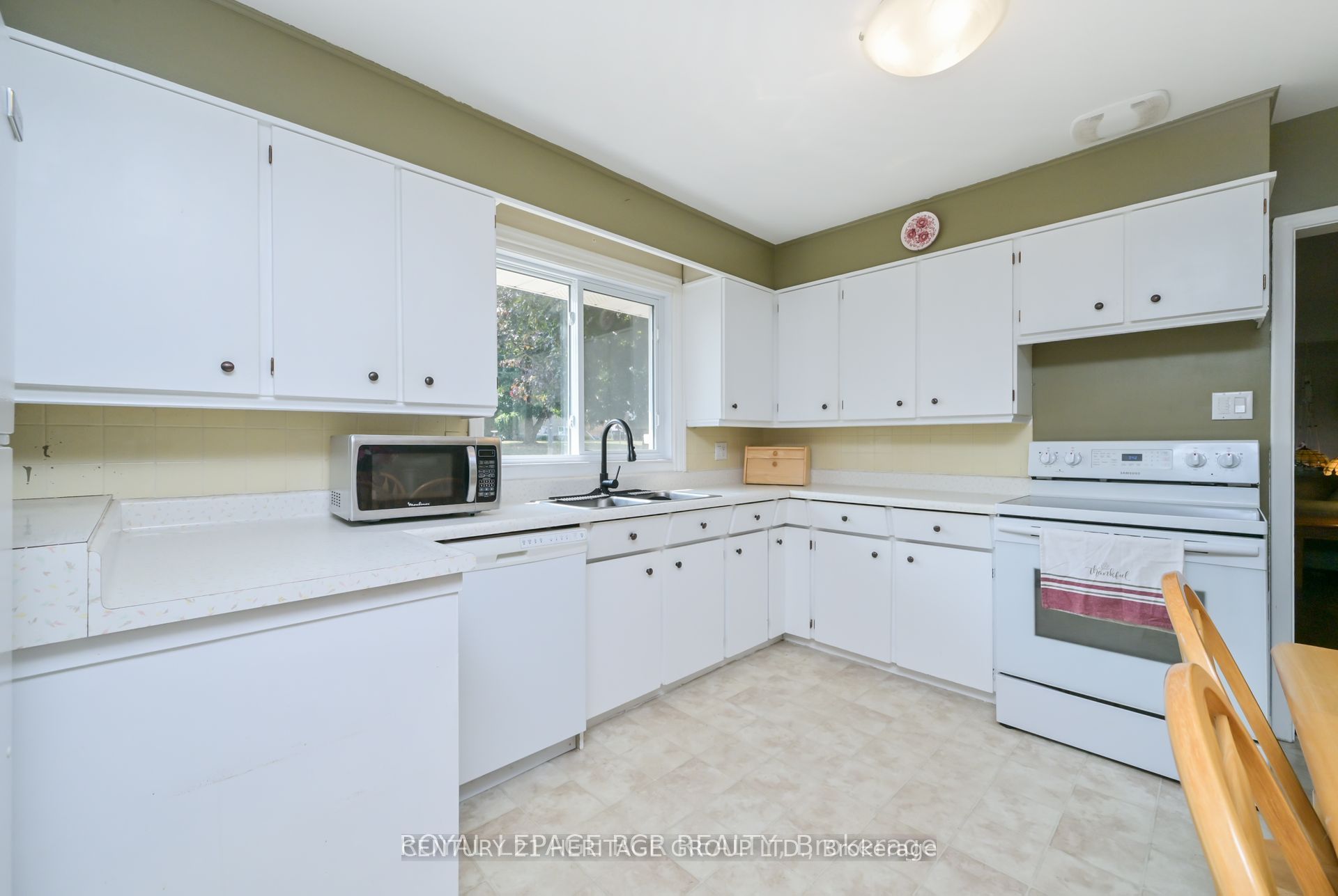 41 Evans Road Property Photo 6