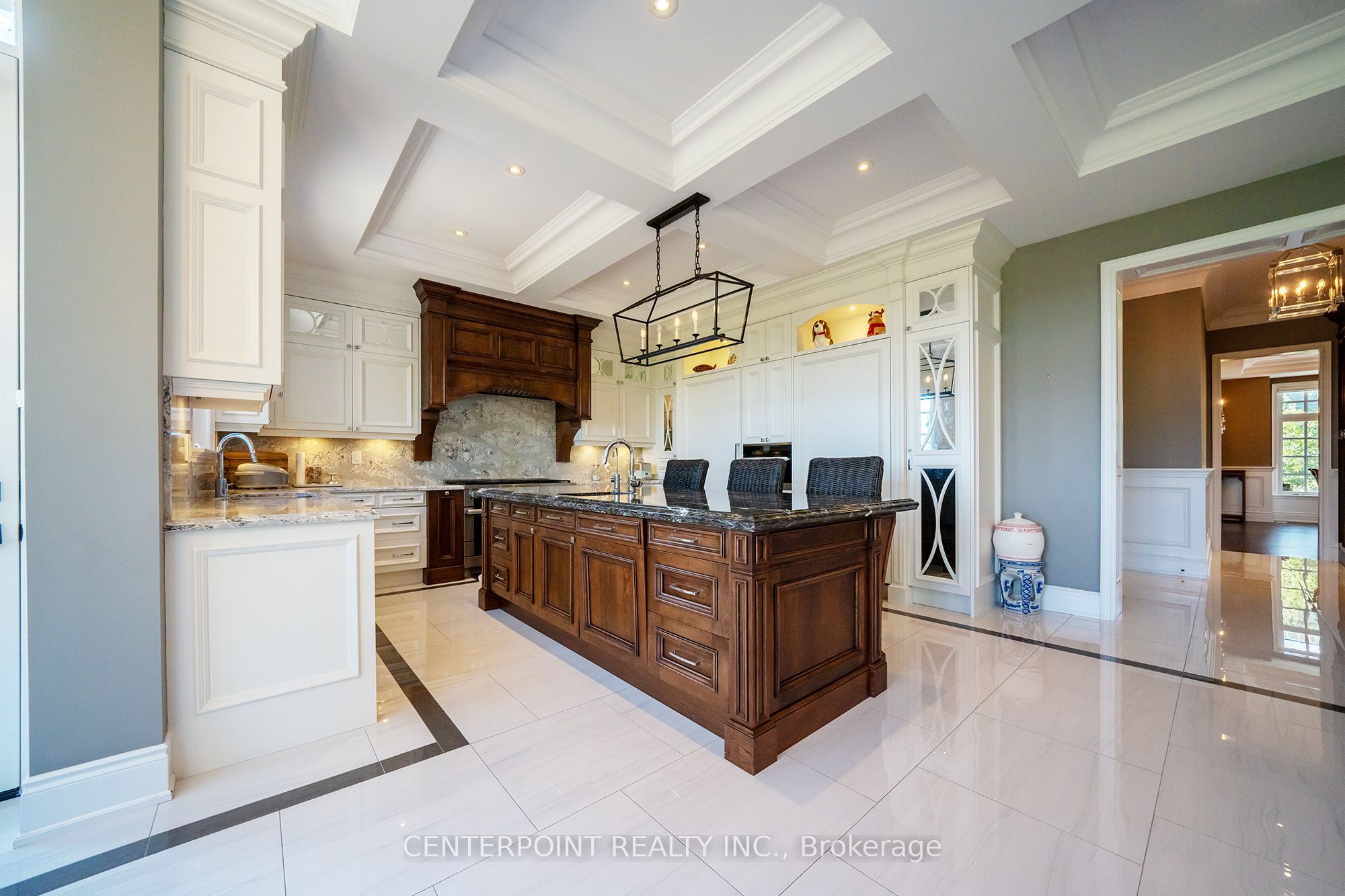 190 Angus Glen Boulevard Property Photo 13