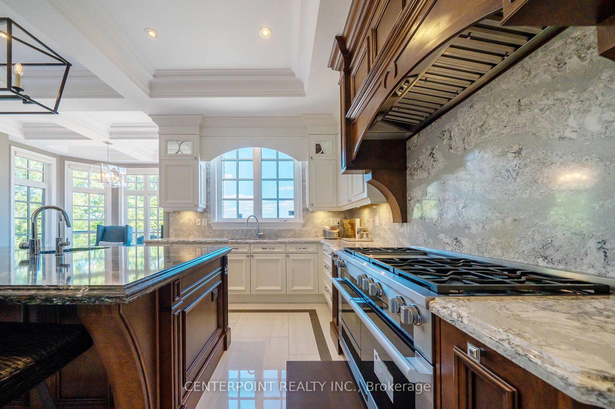 190 Angus Glen Boulevard Property Photo 15