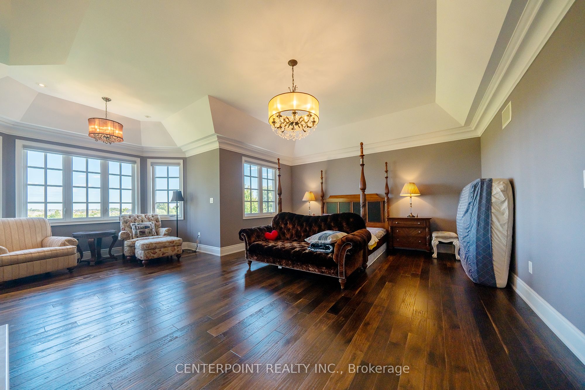 190 Angus Glen Boulevard Property Photo 35
