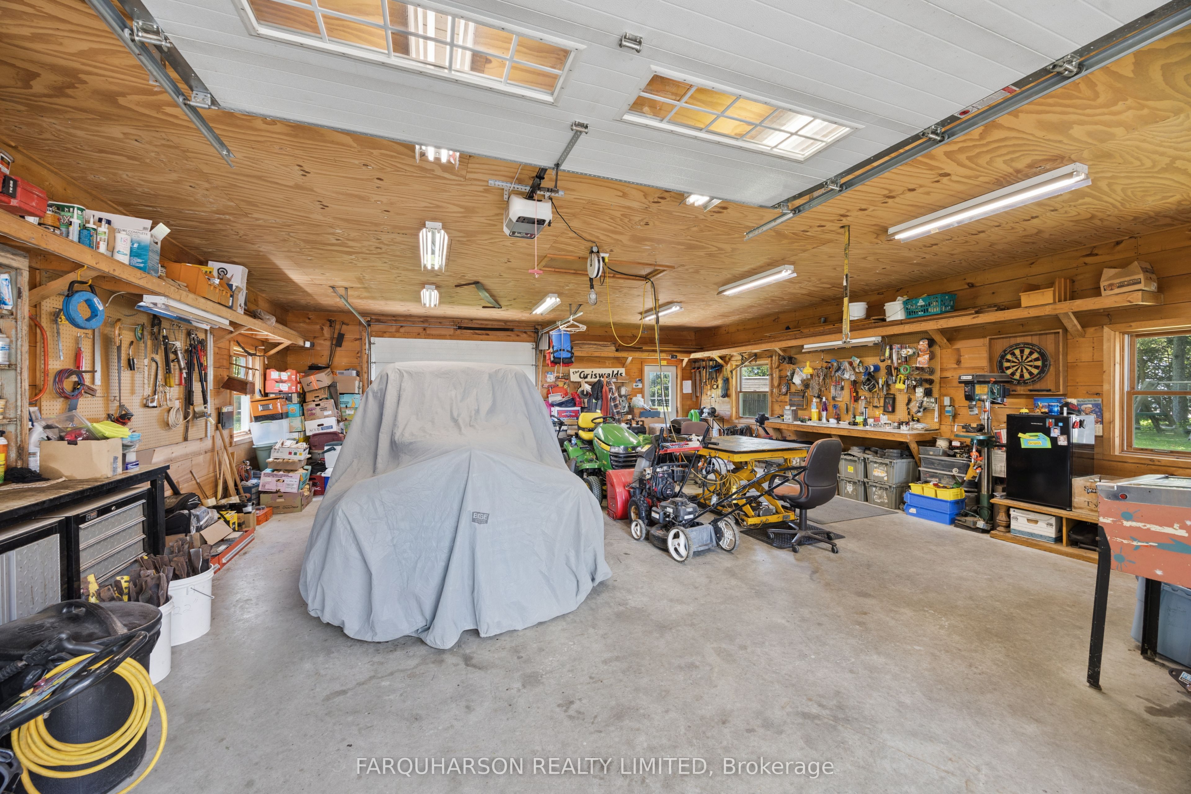 12066 48 Highway Property Photo 5