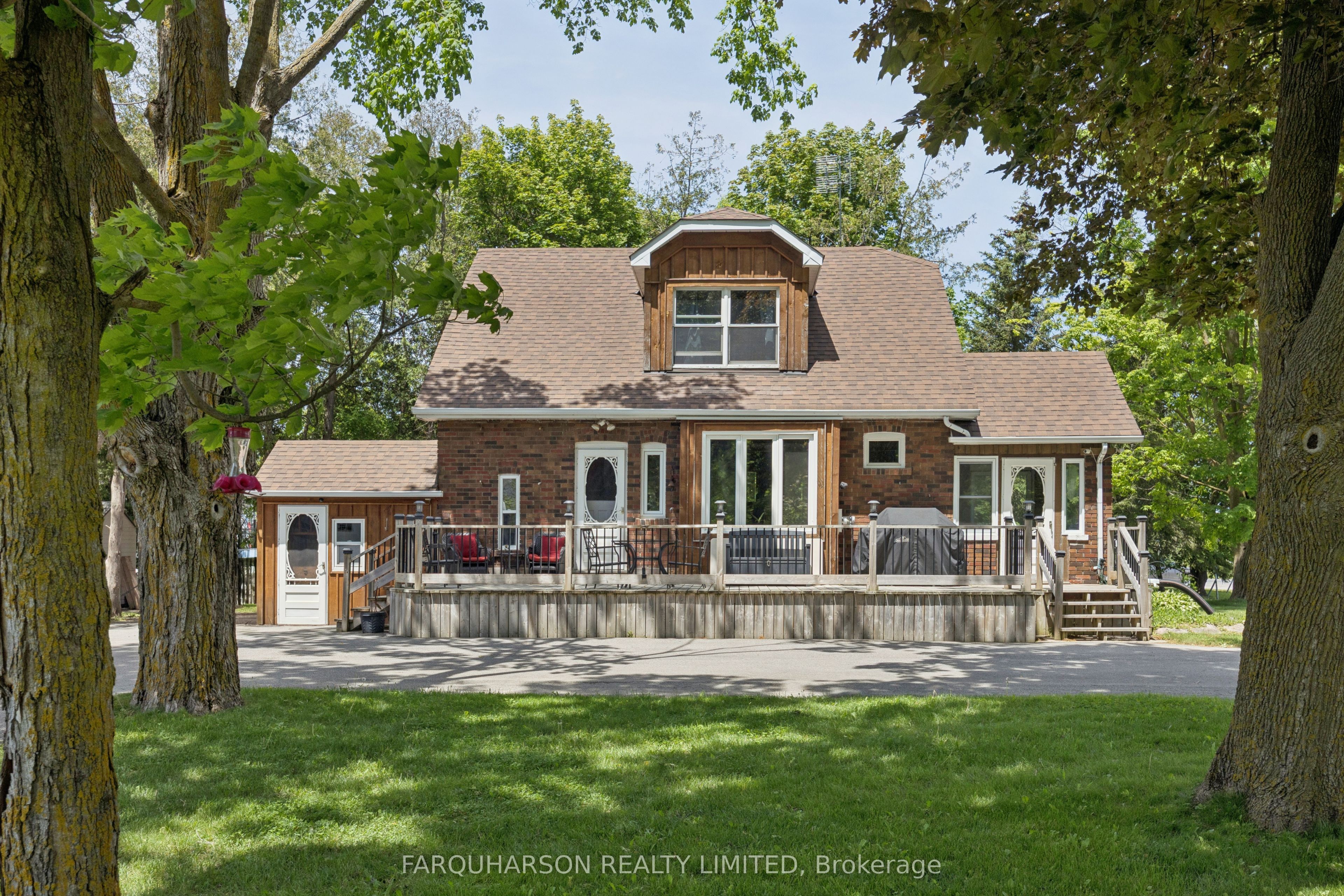 12066 48 Highway Property Photo 7